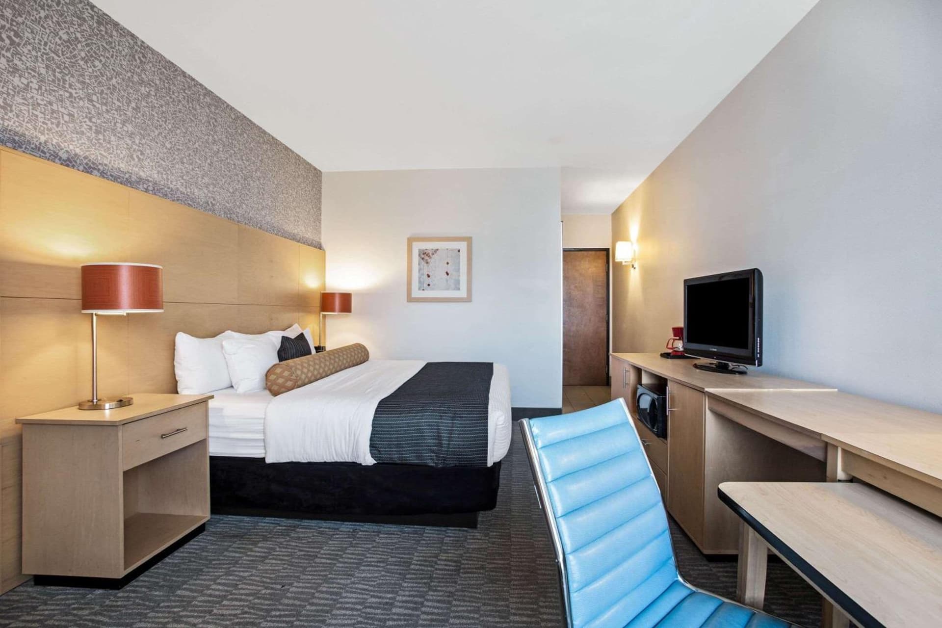 La Quinta by Wyndham Austin NW/Lakeline Mall gallery photo in Cedar Park, TX — image 19