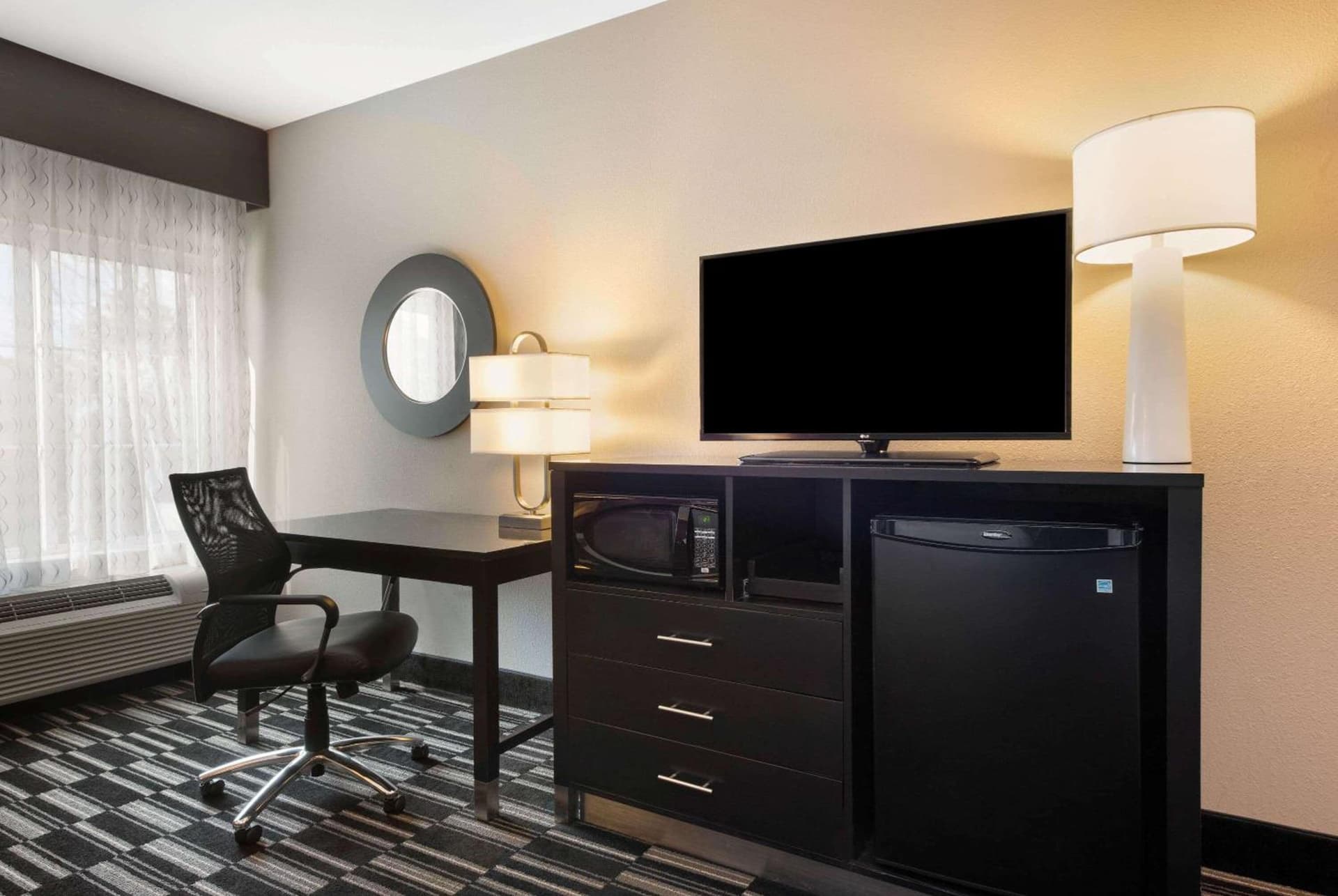 La Quinta by Wyndham West Monroe gallery photo in West Monroe, LA — image 11
