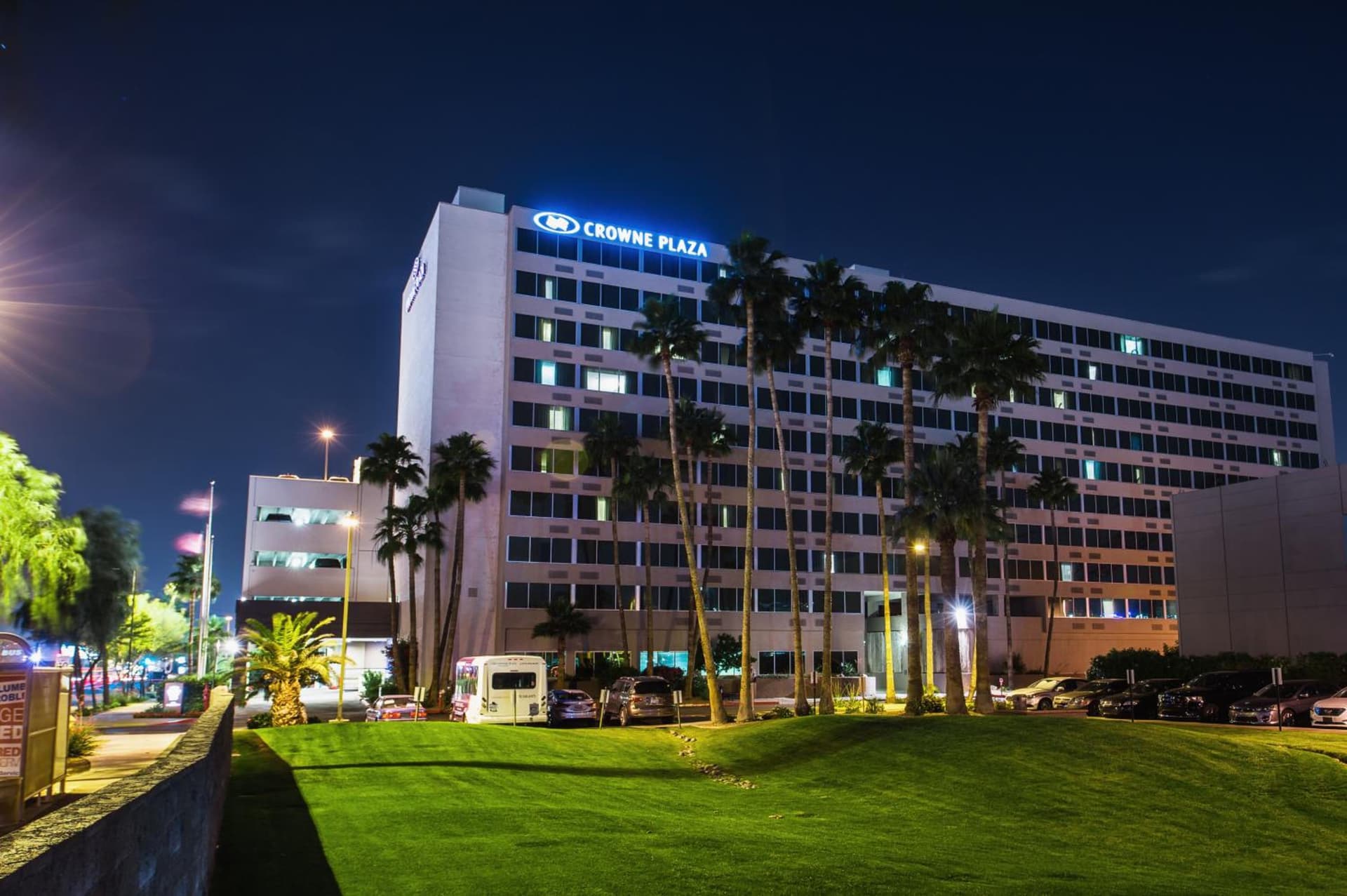Crowne Plaza Phoenix Airport - PHX by IHG gallery photo in Phoenix, AZ — image 63