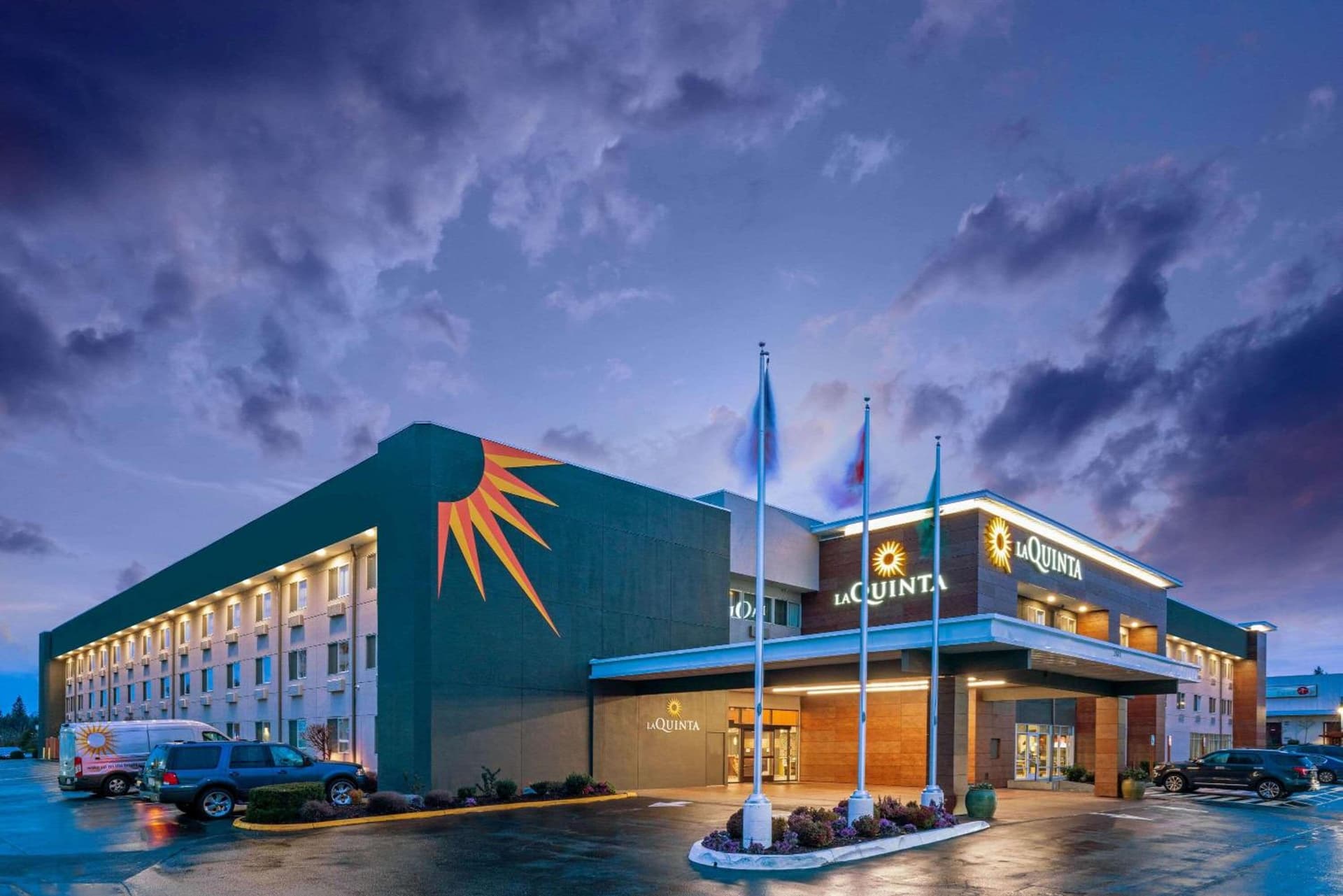 La Quinta by Wyndham Seattle Federal Way exterior or lobby in Federal Way, WA — main listing photo