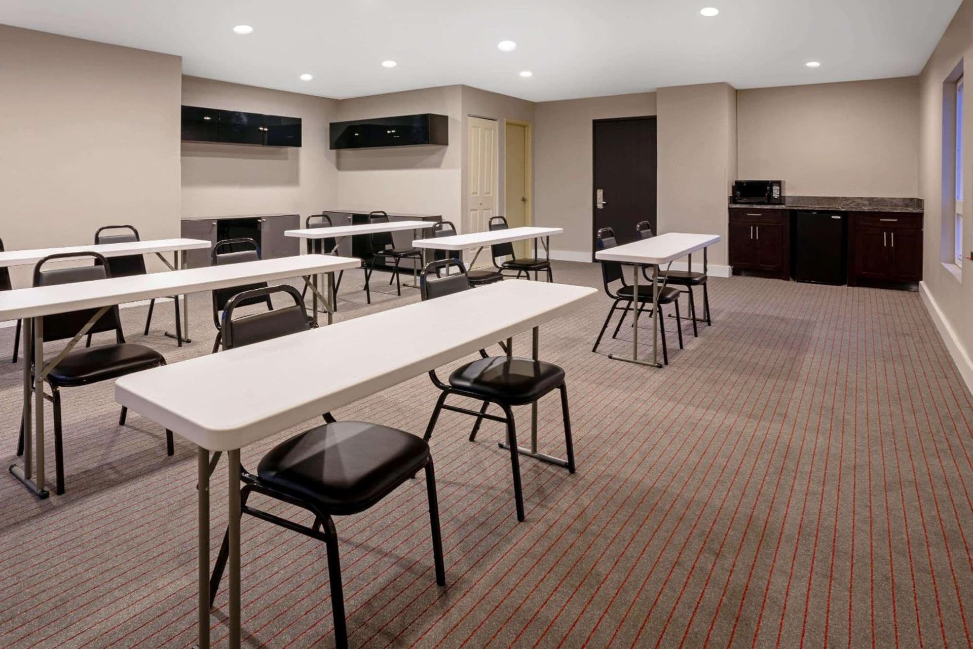 La Quinta by Wyndham Seattle Federal Way gallery photo in Federal Way, WA — image 29