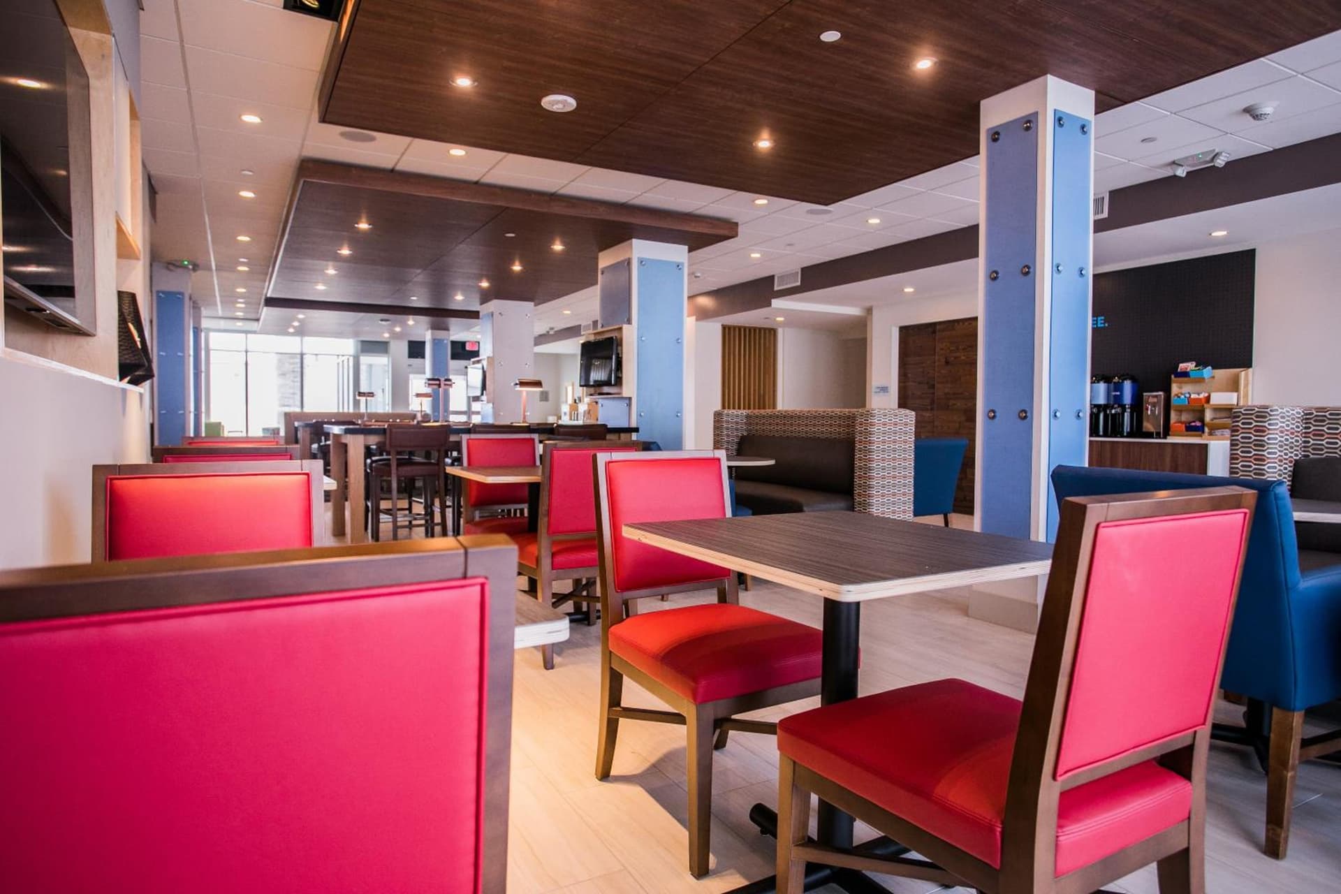 Holiday Inn Express & Suites Rehoboth Beach by IHG gallery photo in Rehoboth Beach, DE — image 36