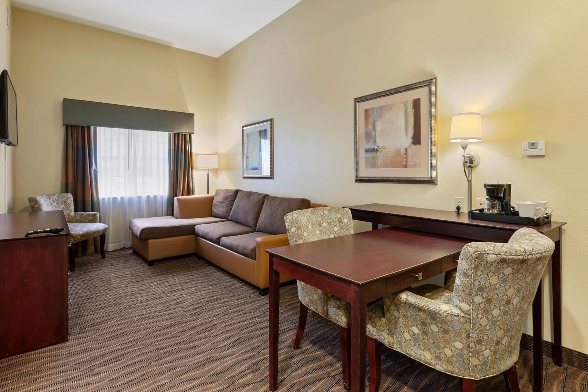 Extended Stay America Premier Suites Lakeland I4 gallery photo in Lakeland, FL — image 68