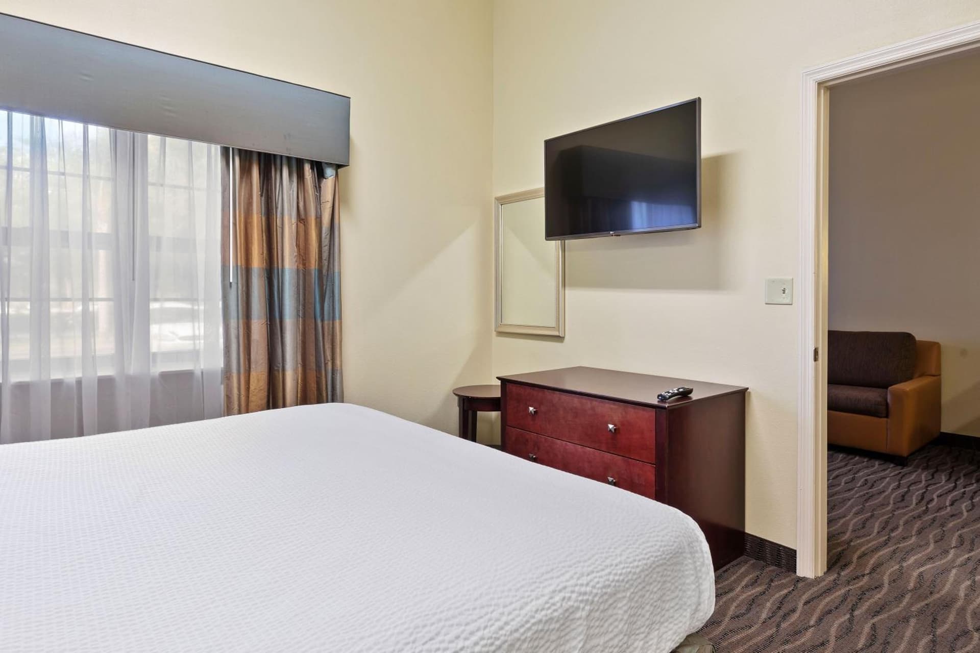 Extended Stay America Premier Suites Lakeland I4 gallery photo in Lakeland, FL — image 92