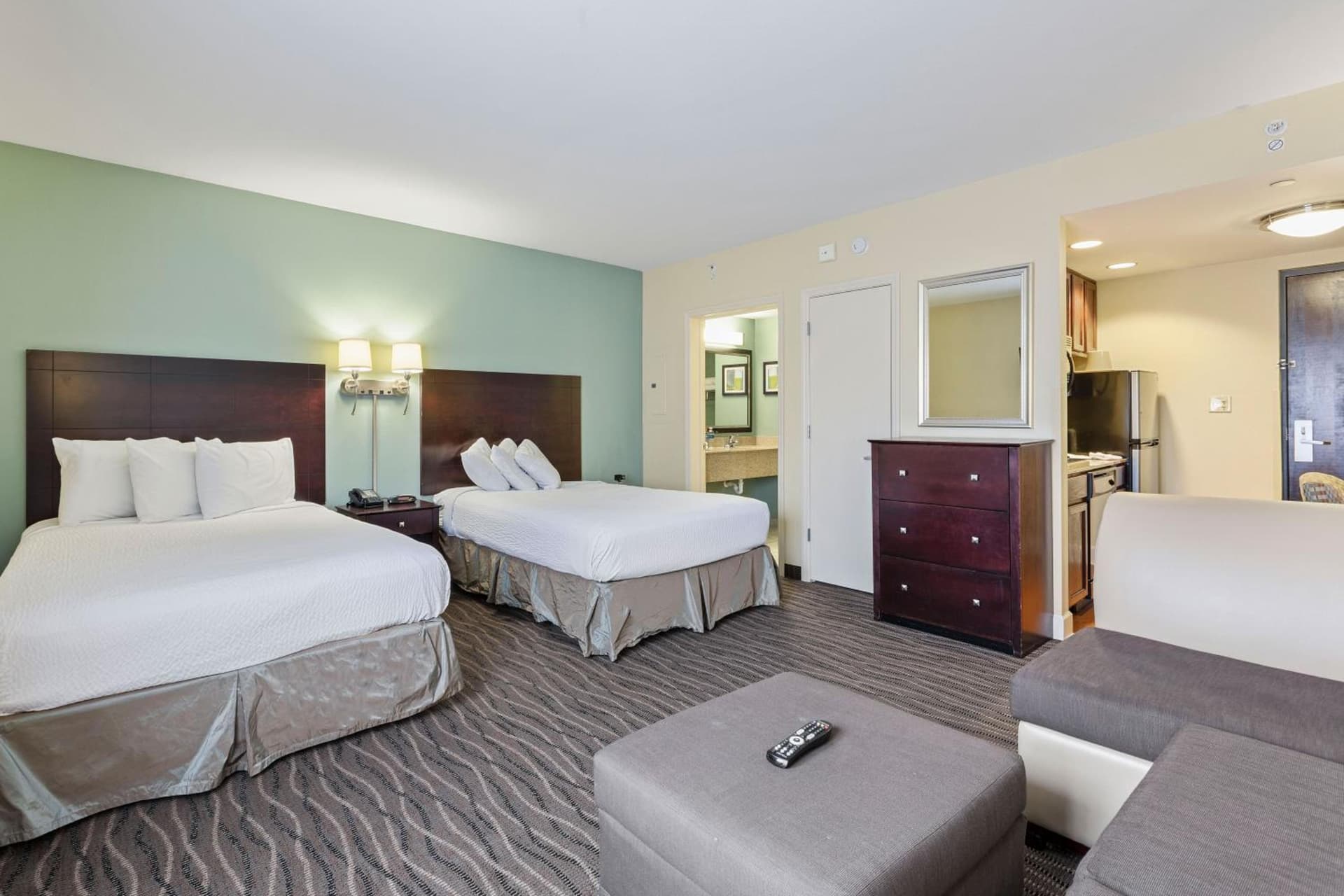 Extended Stay America Premier Suites Lakeland I4 gallery photo in Lakeland, FL — image 57