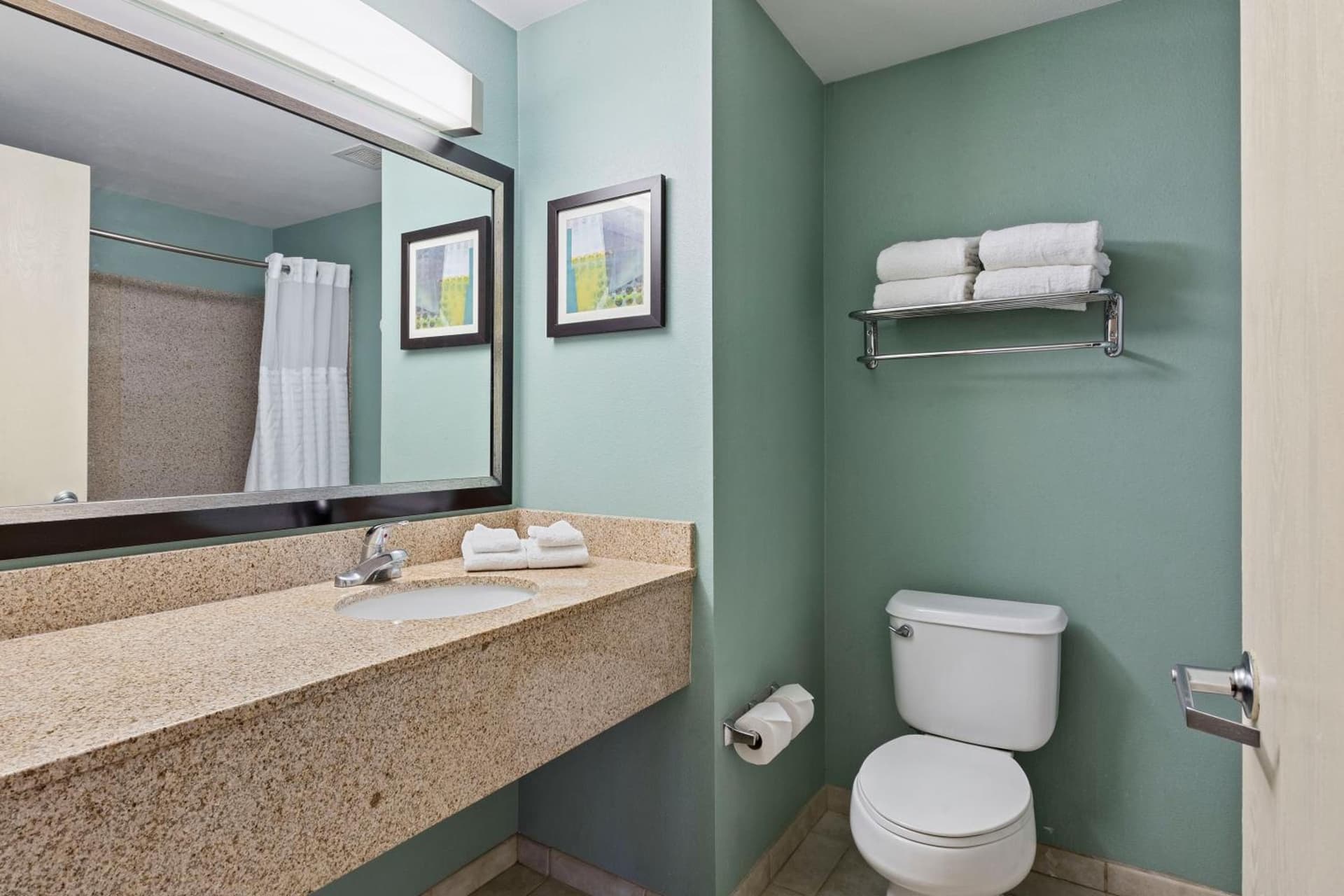 Extended Stay America Premier Suites Lakeland I4 gallery photo in Lakeland, FL — image 62