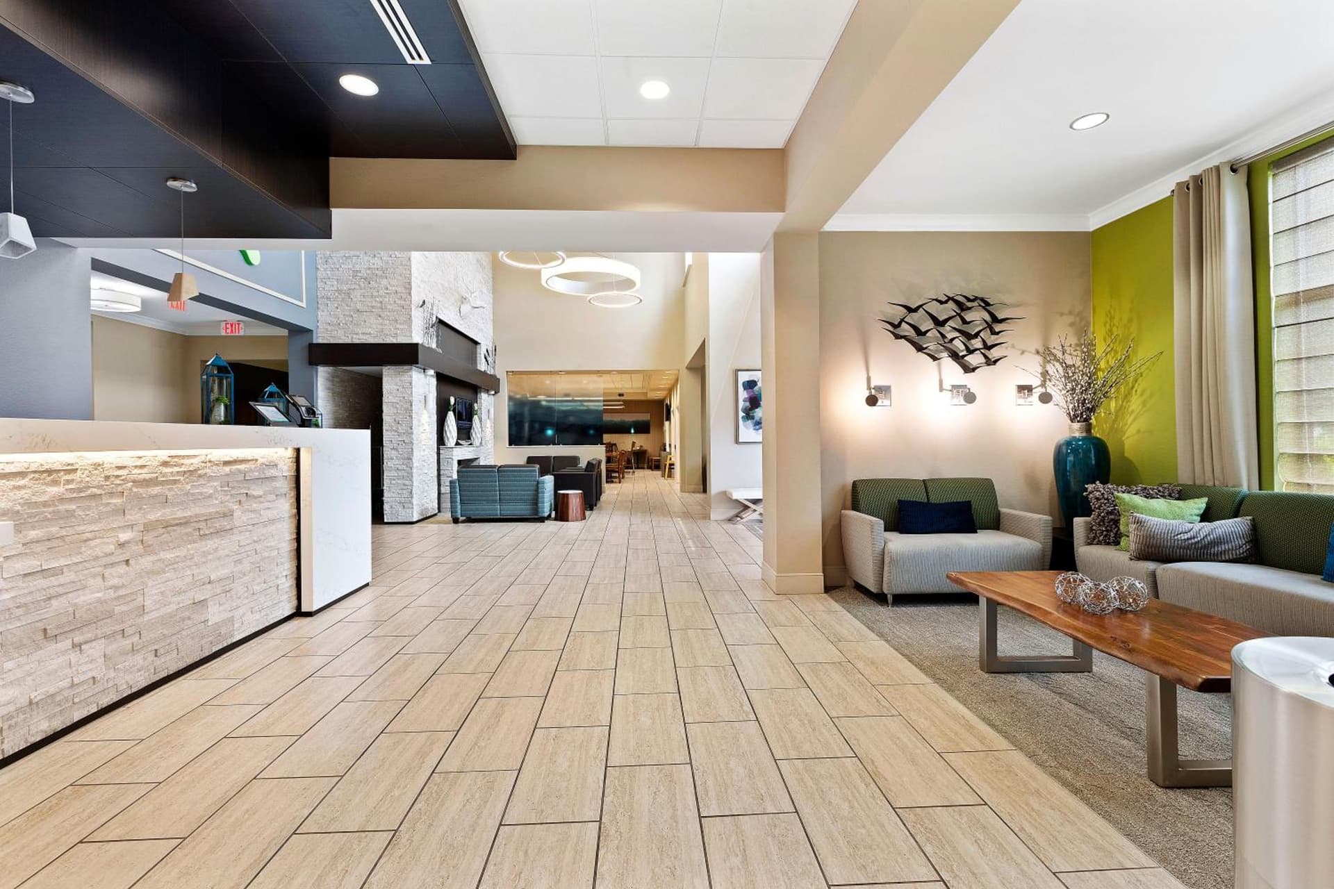 Extended Stay America Premier Suites Lakeland I4 gallery photo in Lakeland, FL — image 101