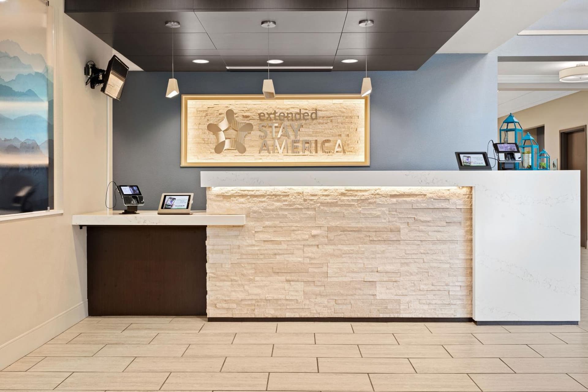Extended Stay America Premier Suites Lakeland I4 gallery photo in Lakeland, FL — image 24