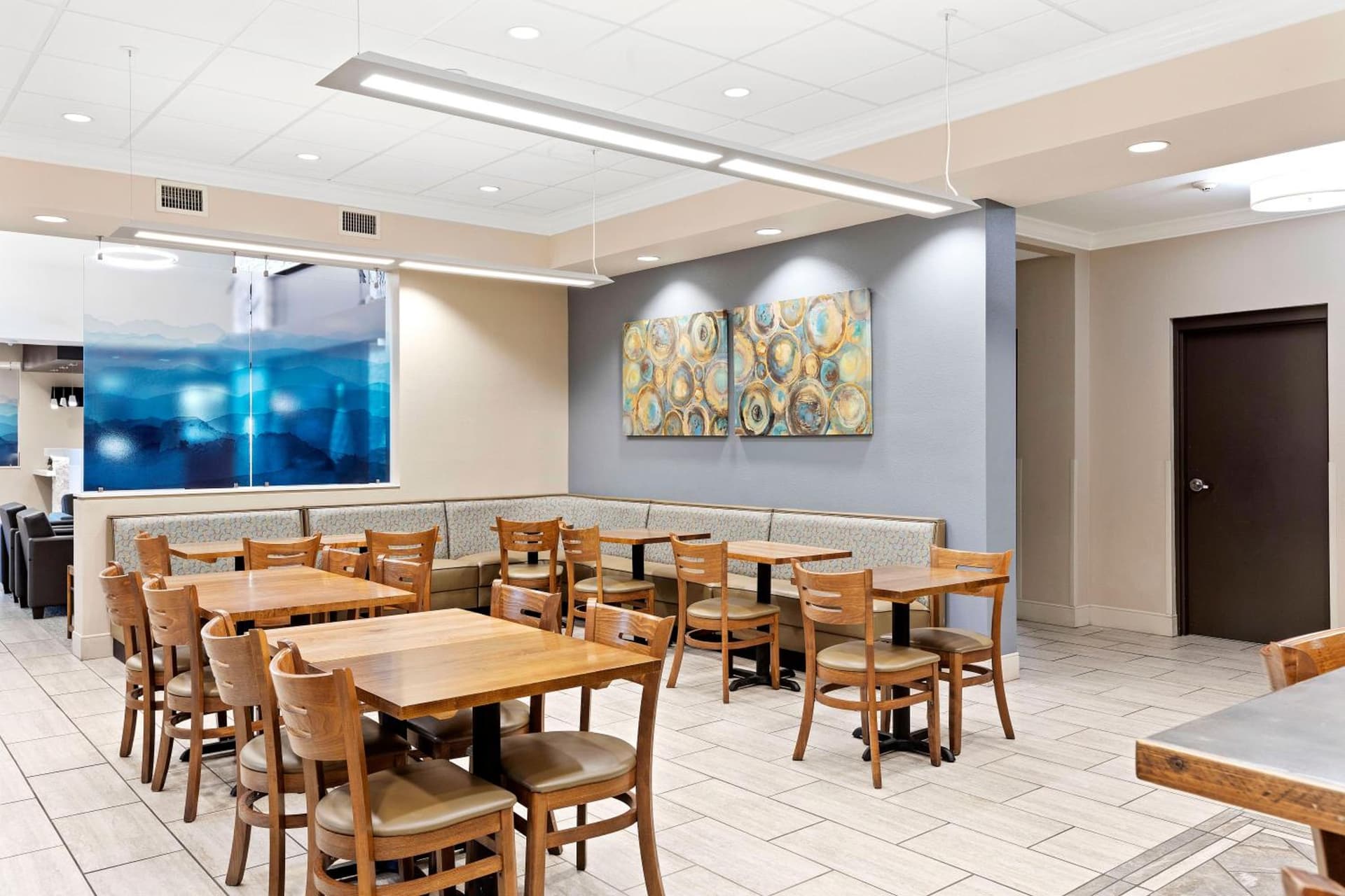 Extended Stay America Premier Suites Lakeland I4 gallery photo in Lakeland, FL — image 69