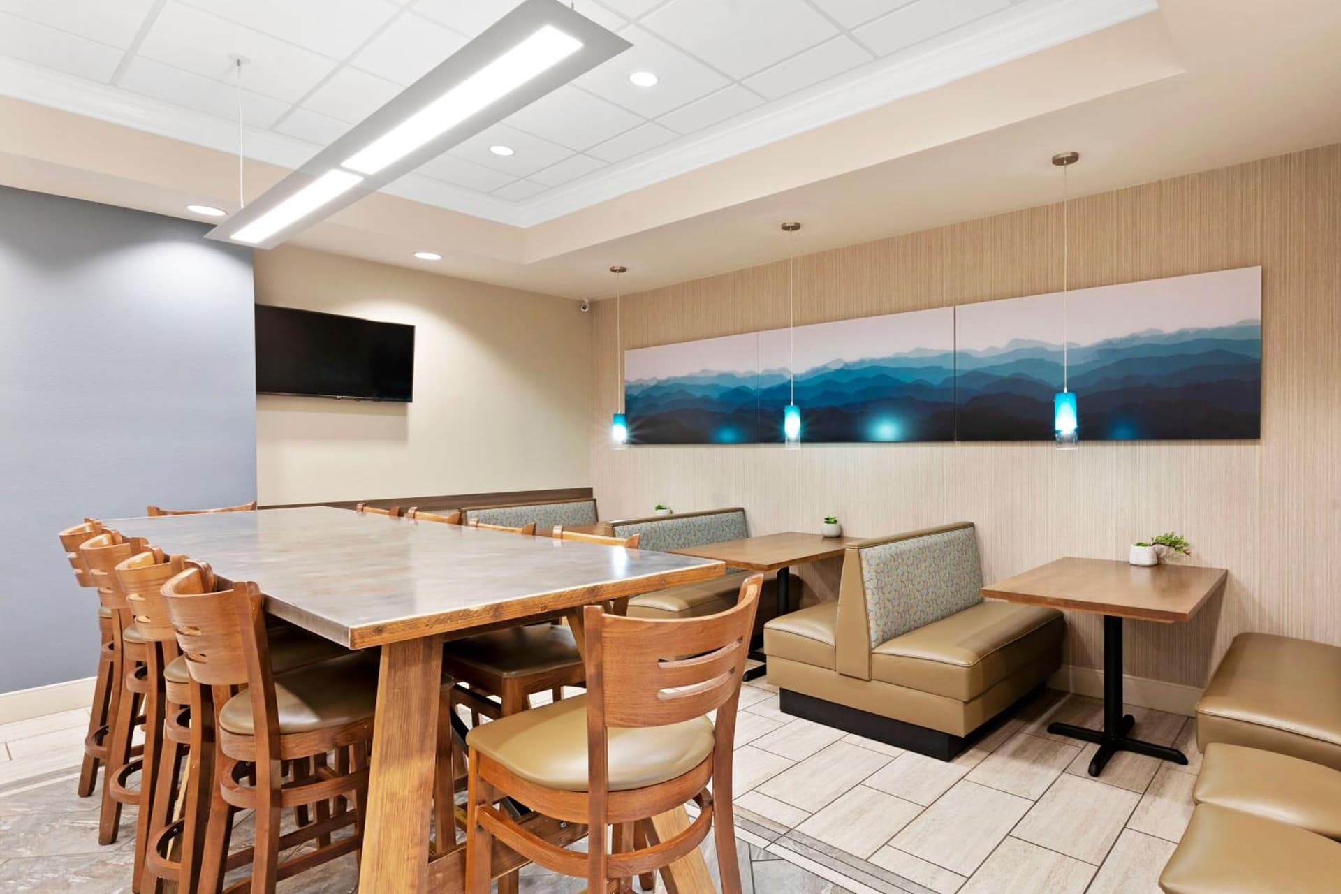 Extended Stay America Premier Suites Lakeland I4 gallery photo in Lakeland, FL — image 67