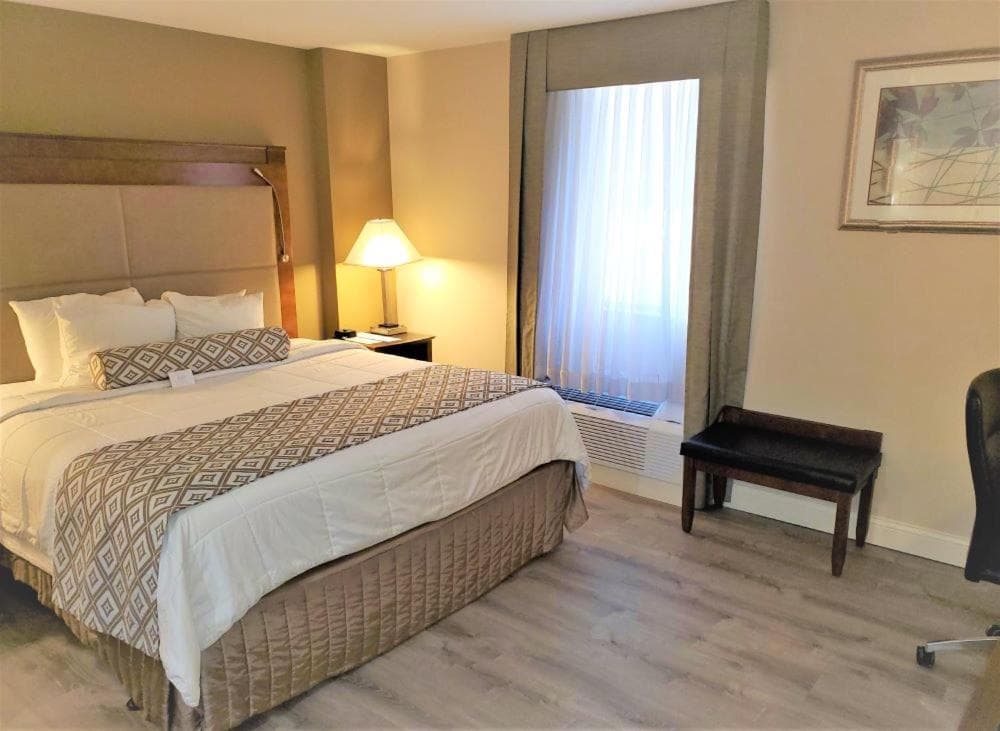 Clayton Plaza Hotel & Extended Stay gallery photo in Clayton, MO — image 17