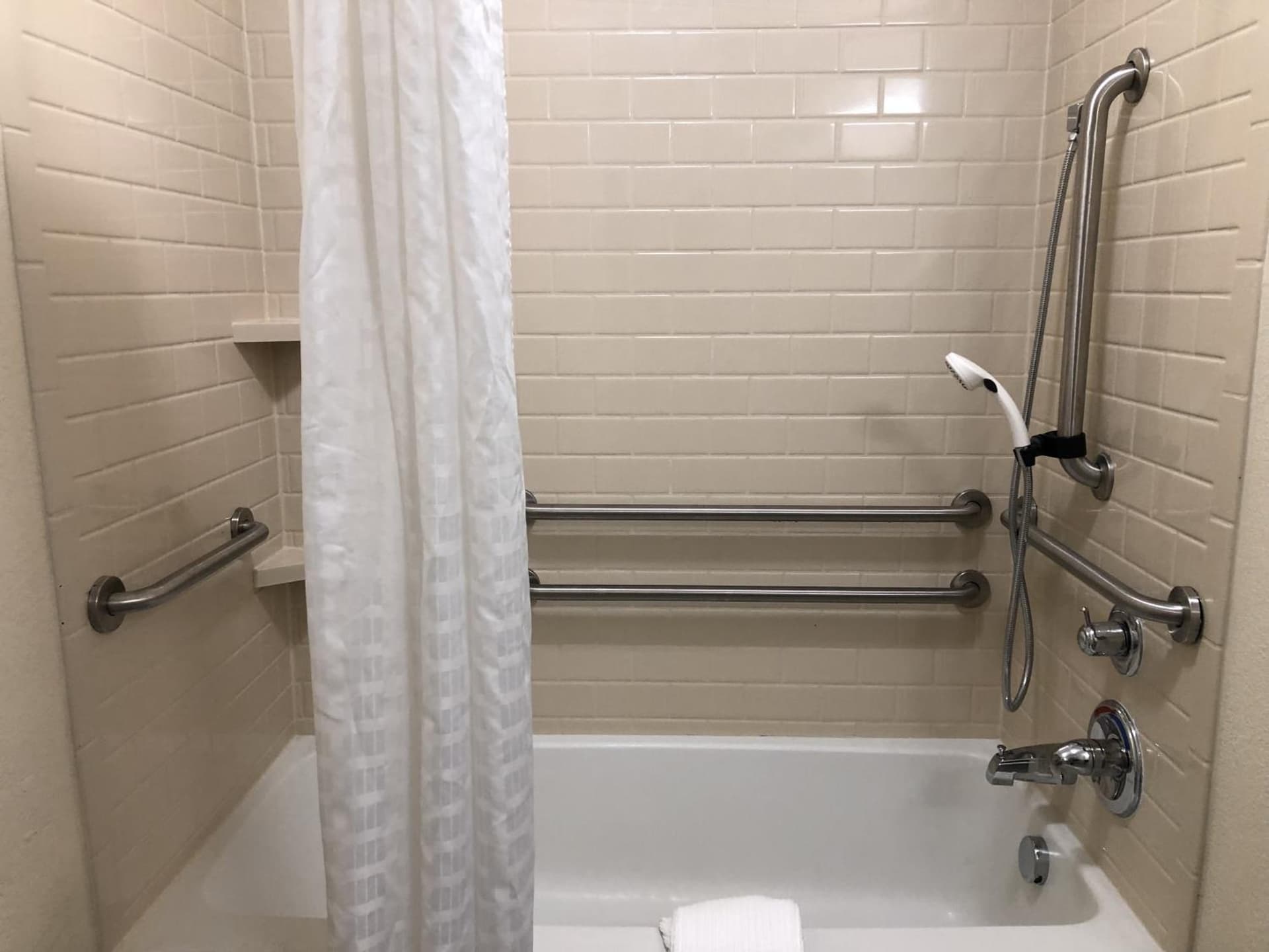 Candlewood Suites - Panama City Beach Pier Park by IHG gallery photo in Panama City Beach, FL — image 25