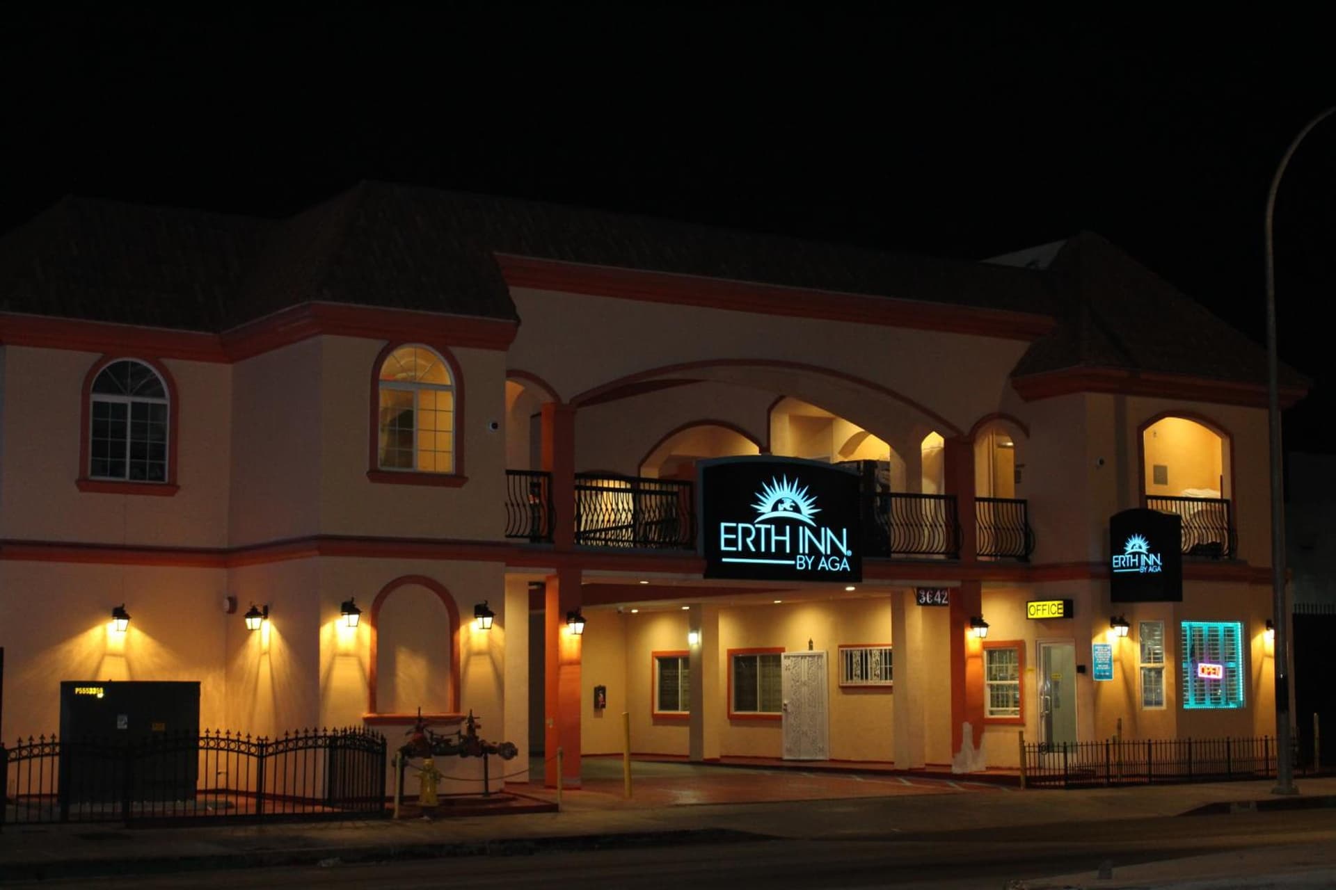 ERTH INN by AGA Maywood featured exterior or lobby in Maywood, CA — similar hotel