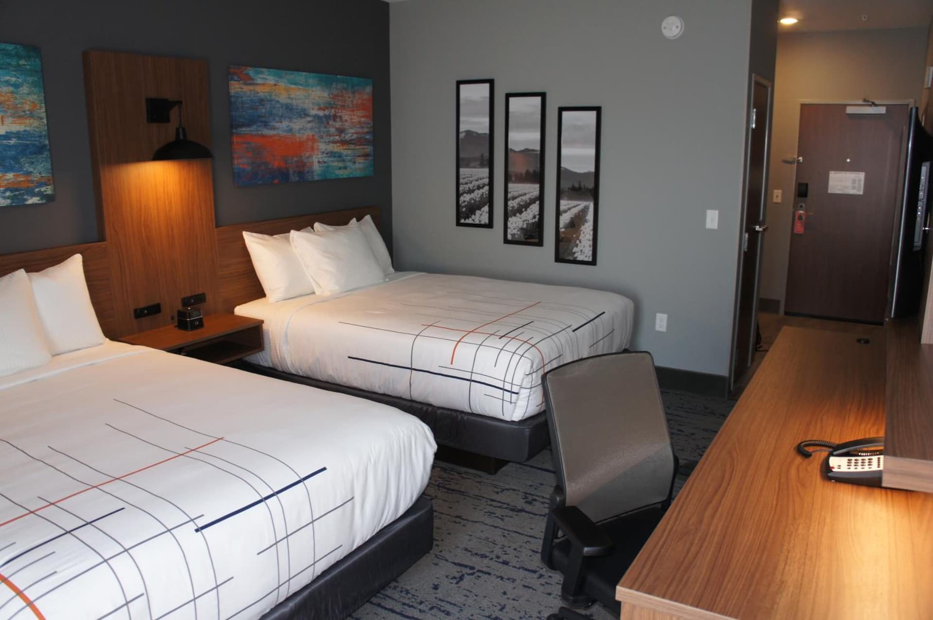 La Quinta Inn & Suites by Wyndham Marysville gallery photo in Marysville, WA — image 4