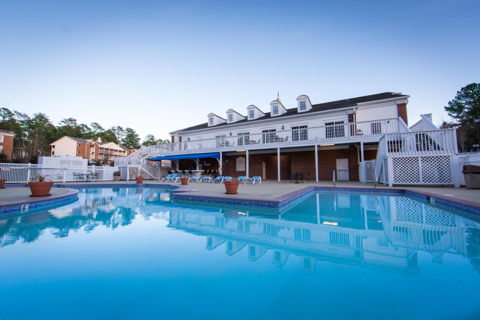 Holiday Inn Club Vacations Williamsburg Resort interior in Williamsburg, VA — gallery photo 2