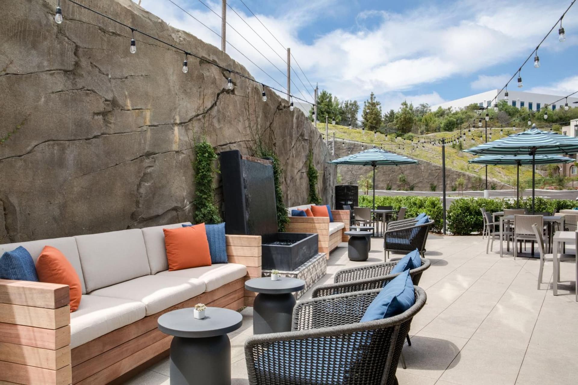 Ayres Hotel Vista Carlsbad gallery photo in Vista, CA — image 44