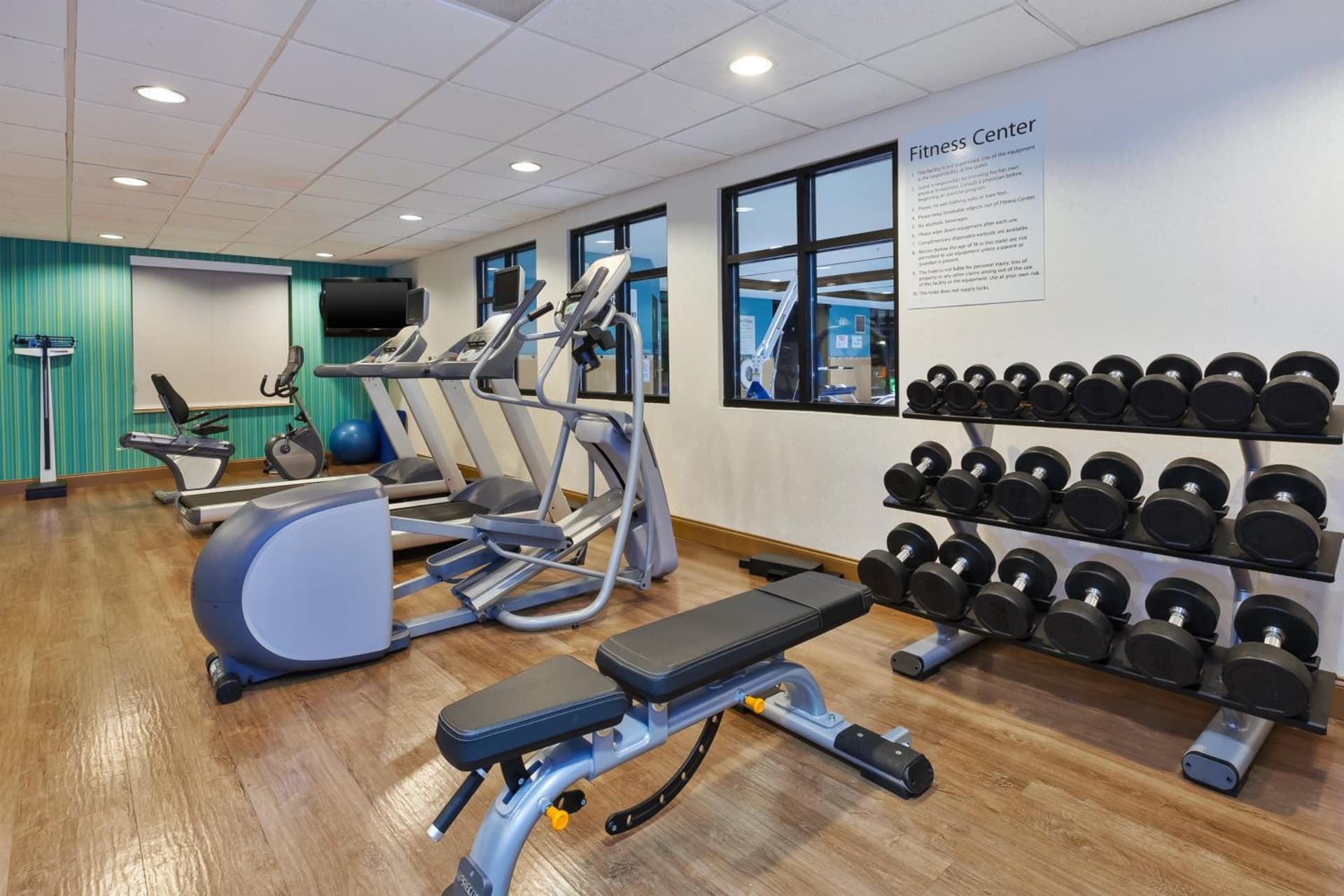 Holiday Inn Express Hotel & Suites Warminster-Horsham by IHG gallery photo in Warminster, PA — image 26
