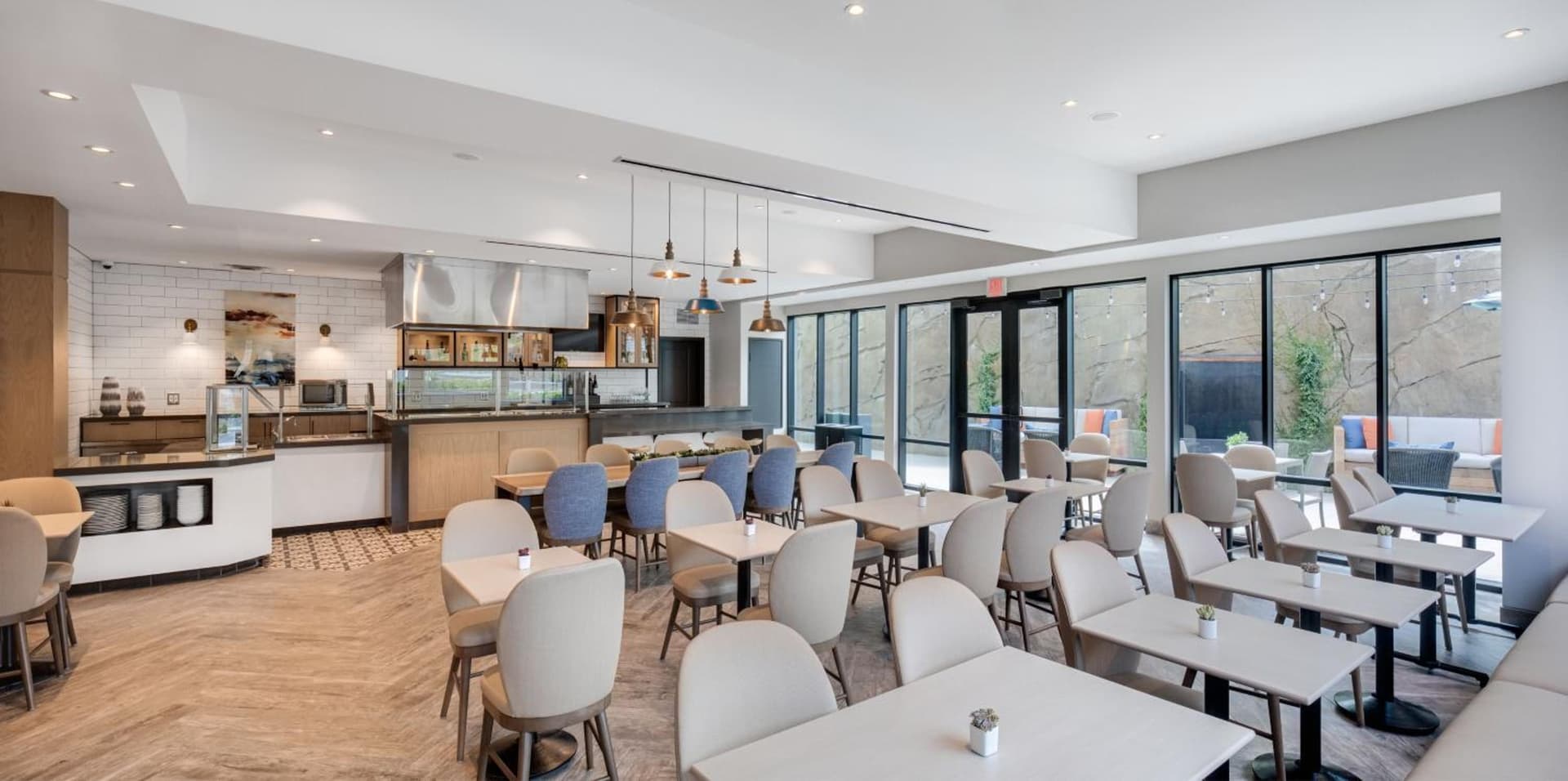 Ayres Hotel Vista Carlsbad gallery photo in Vista, CA — image 31