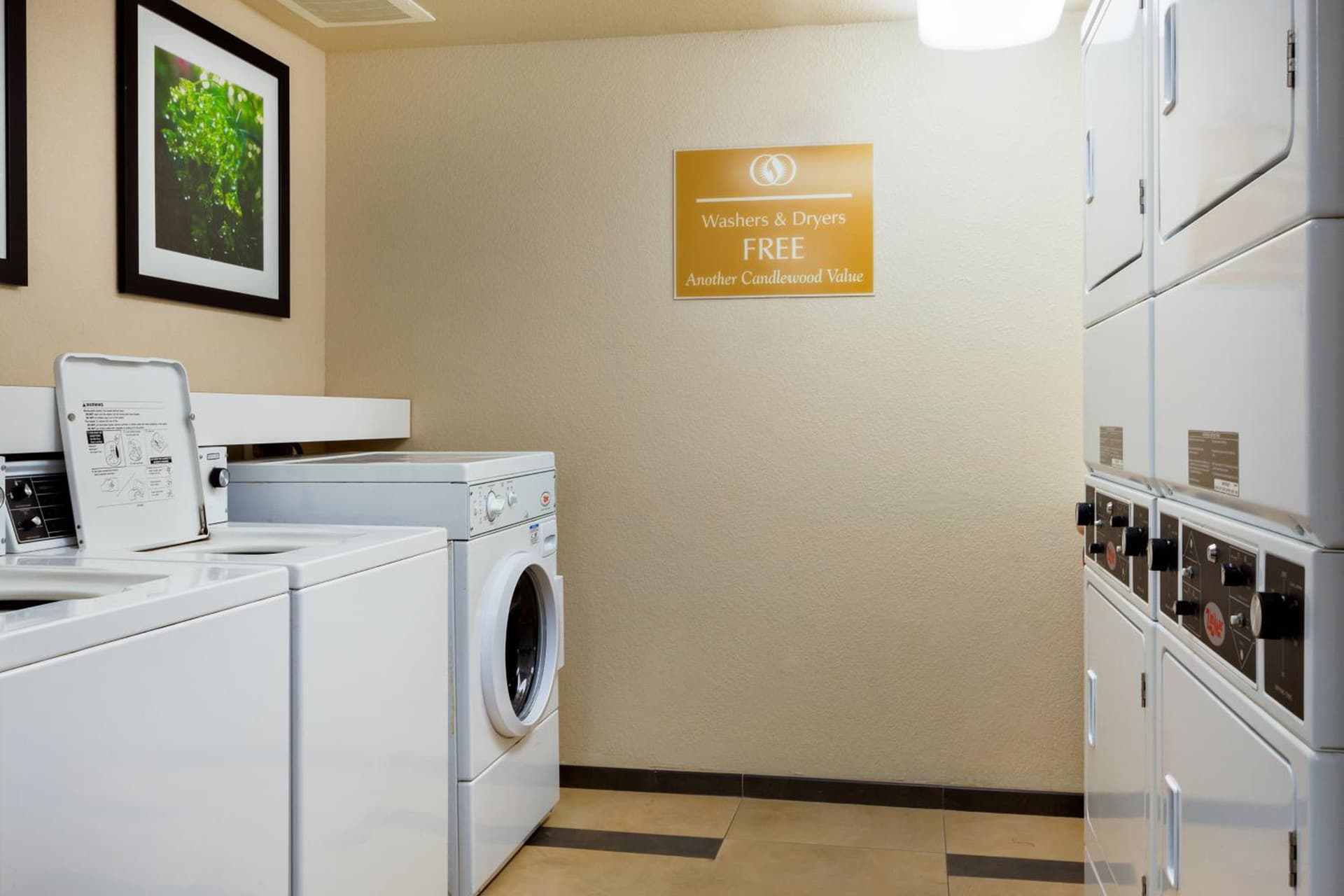 Candlewood Suites Medford by IHG property views in Medford, OR — gallery photo 3