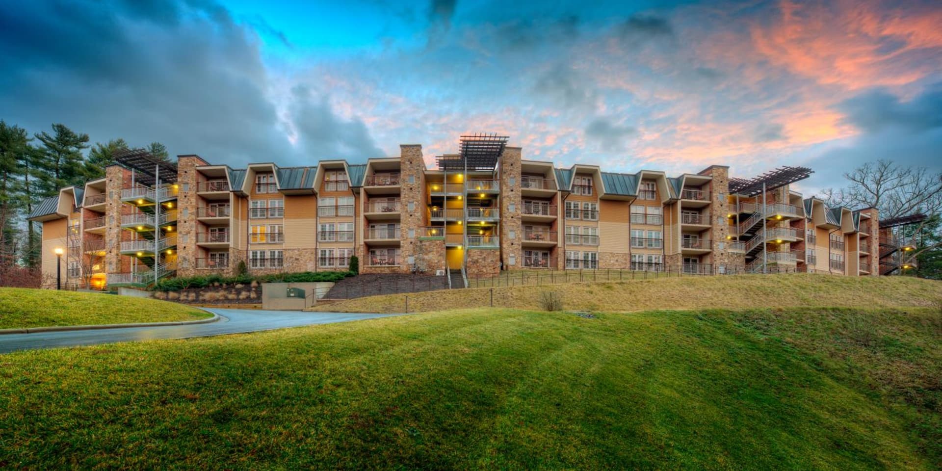 Lantern Lodge gallery photo in Asheville, NC — image 16