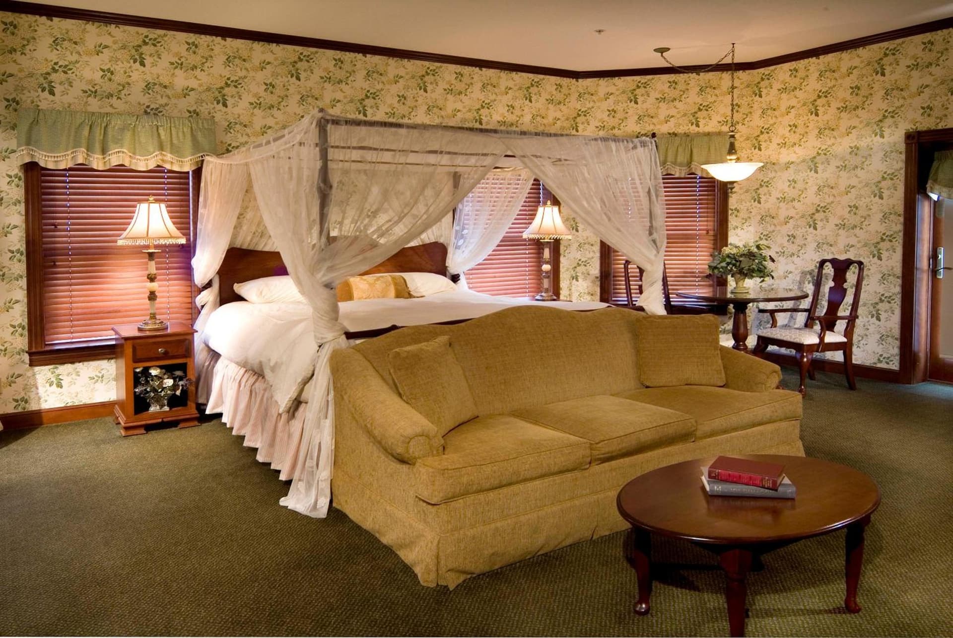 Carlisle Inn Sugarcreek gallery photo in Sugarcreek, OH — image 22