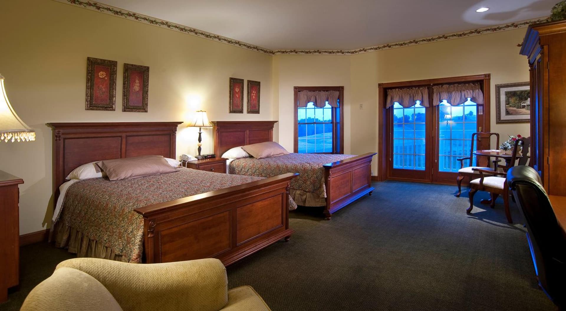 Carlisle Inn Sugarcreek gallery photo in Sugarcreek, OH — image 8