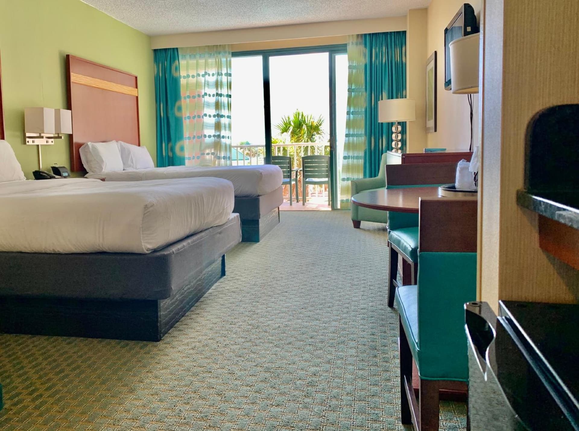 Holiday Inn & Suites Virginia Beach - North Beach by IHG gallery photo in Virginia Beach, VA — image 39