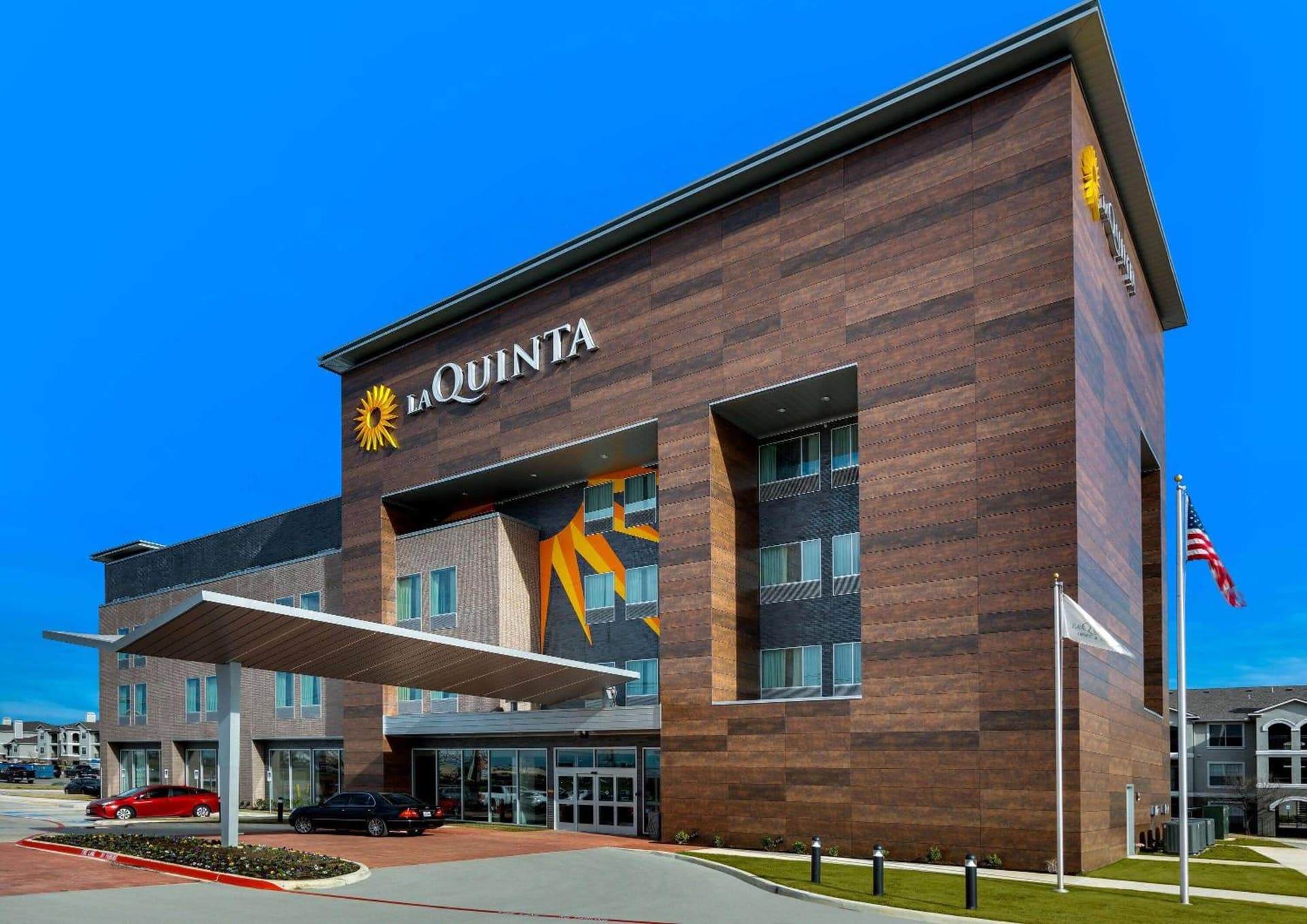 La Quinta Inn & Suites by Wyndham DFW West-Glade Parks gallery photo in Euless, TX — image 21