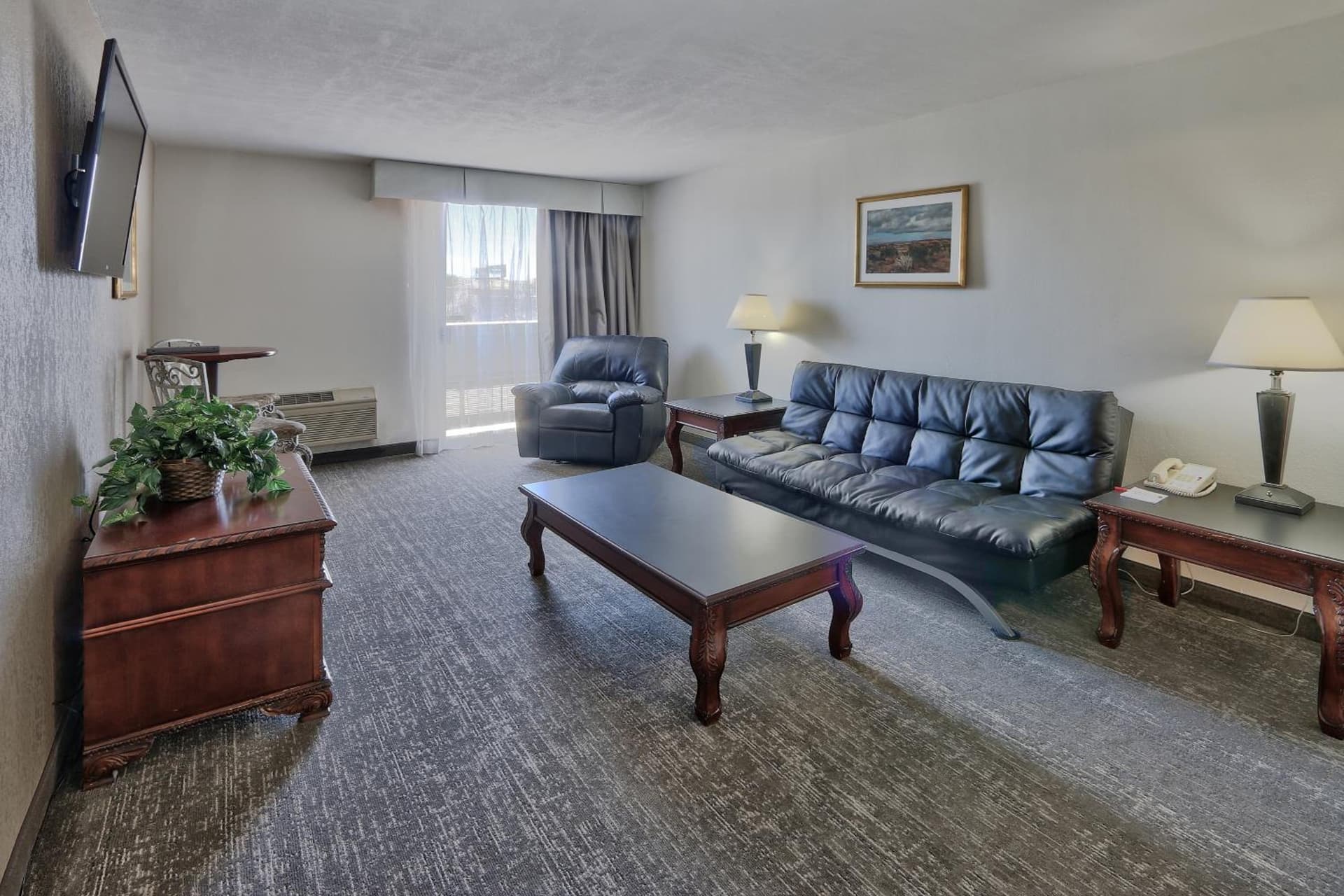 Ramada by Wyndham Albuquerque Midtown gallery photo in Albuquerque, NM — image 42