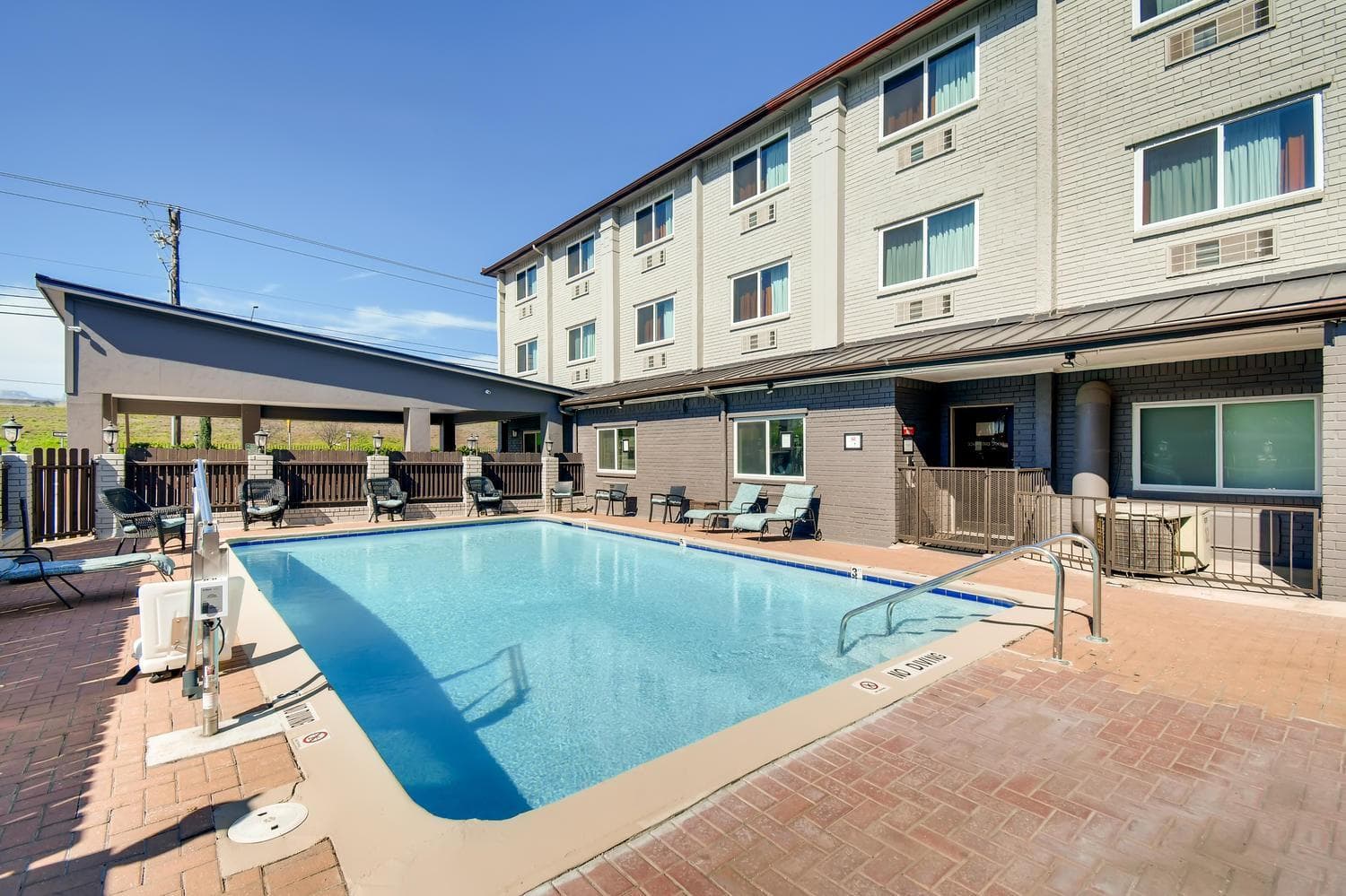 Orangewood Inn and Suites Midtown gallery photo in Austin, TX — image 15