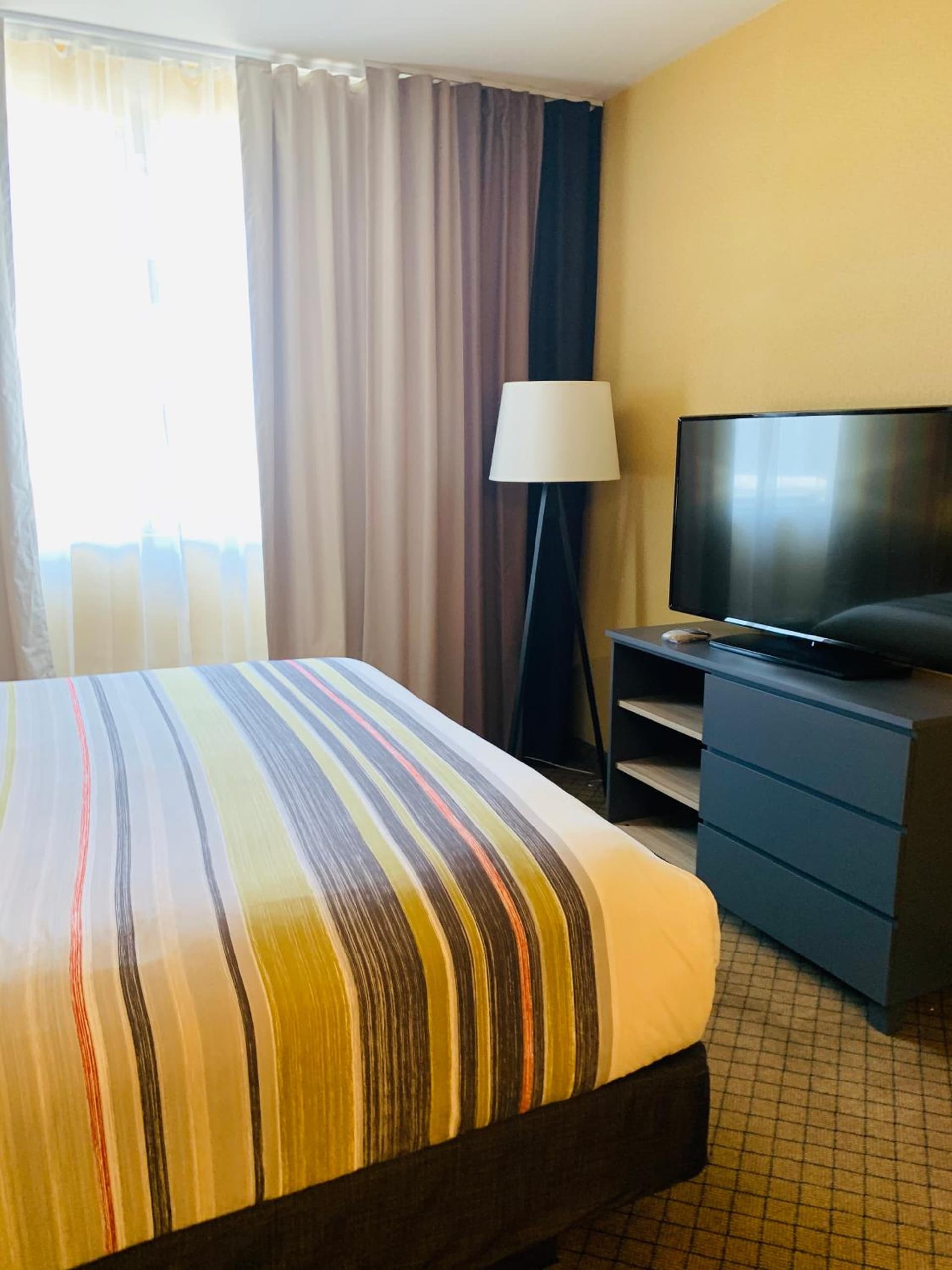 Country Inn & Suites by Radisson, San Jose International Airport, CA gallery photo in San Jose, CA — image 22