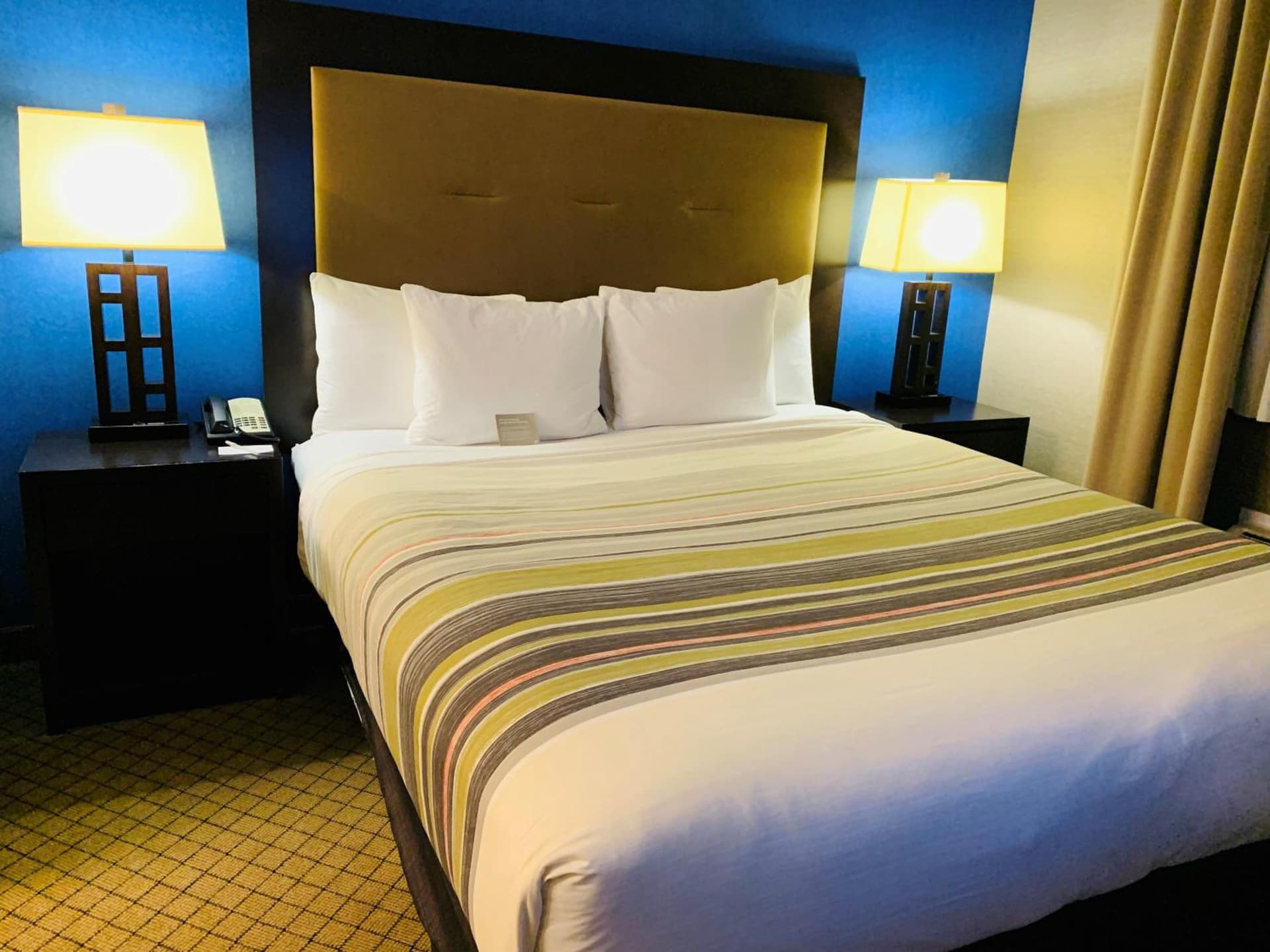 Country Inn & Suites by Radisson, San Jose International Airport, CA gallery photo in San Jose, CA — image 19