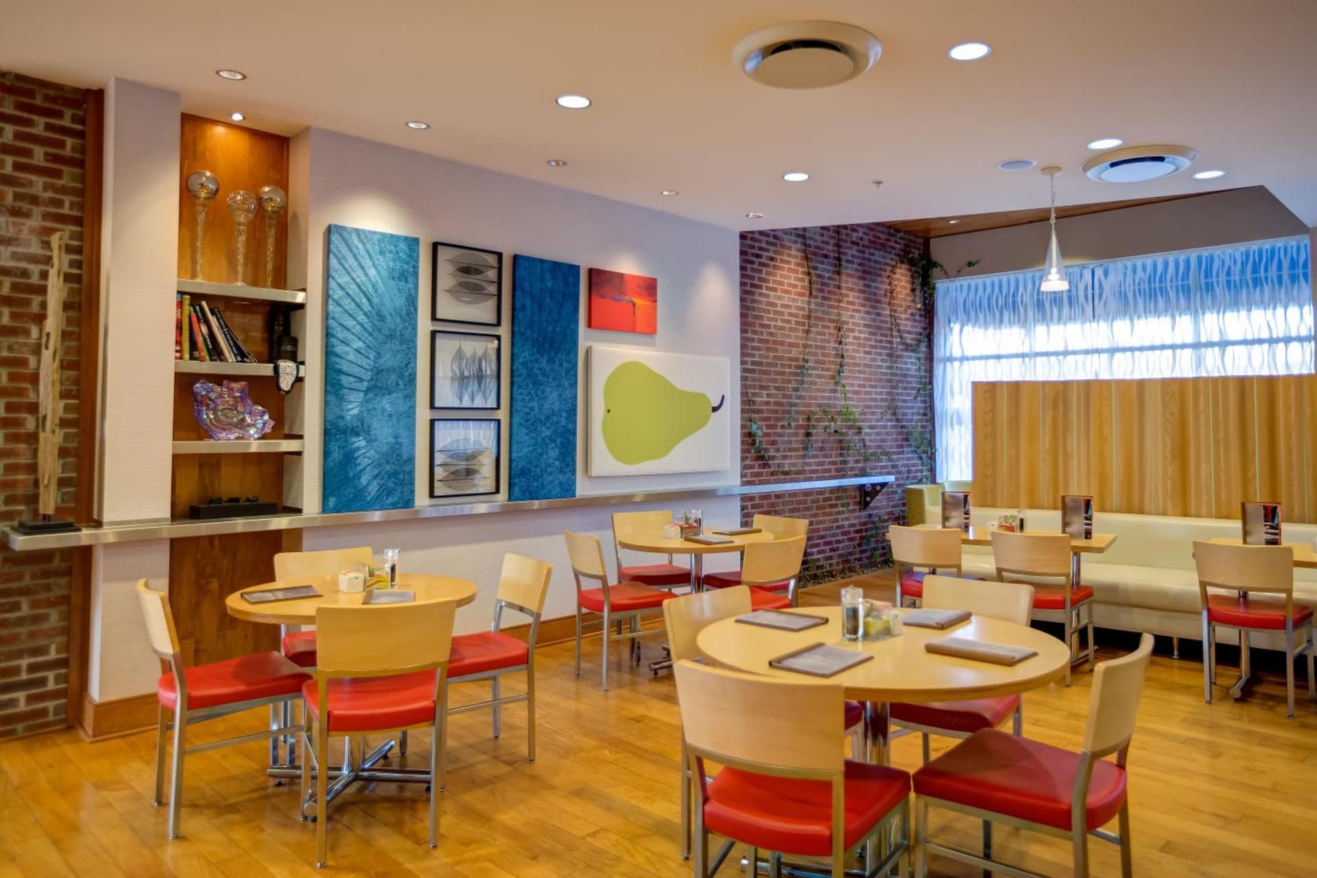Hotel Indigo Columbus Architectural Center by IHG gallery photo in Columbus, IN — image 36