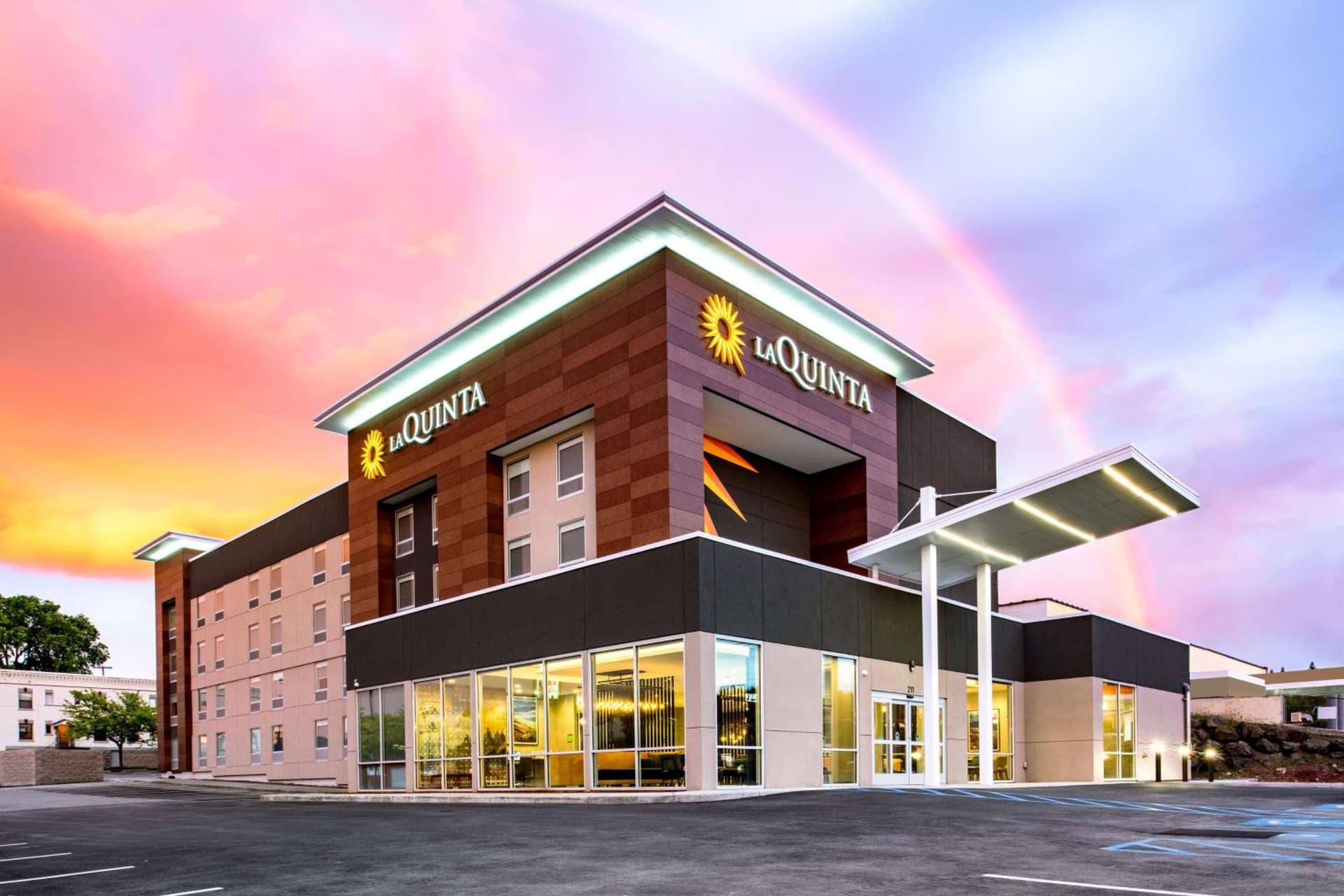 La Quinta Inn & Suites by Wyndham Spokane Downtown featured exterior or lobby in Spokane, WA — similar hotel