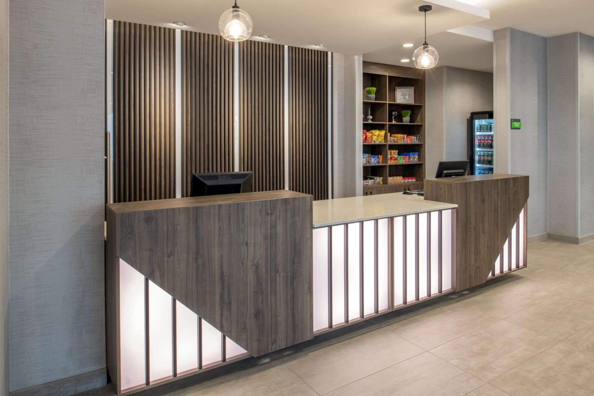 La Quinta Inn & Suites by Wyndham Spokane Downtown gallery photo in Spokane, WA — image 25