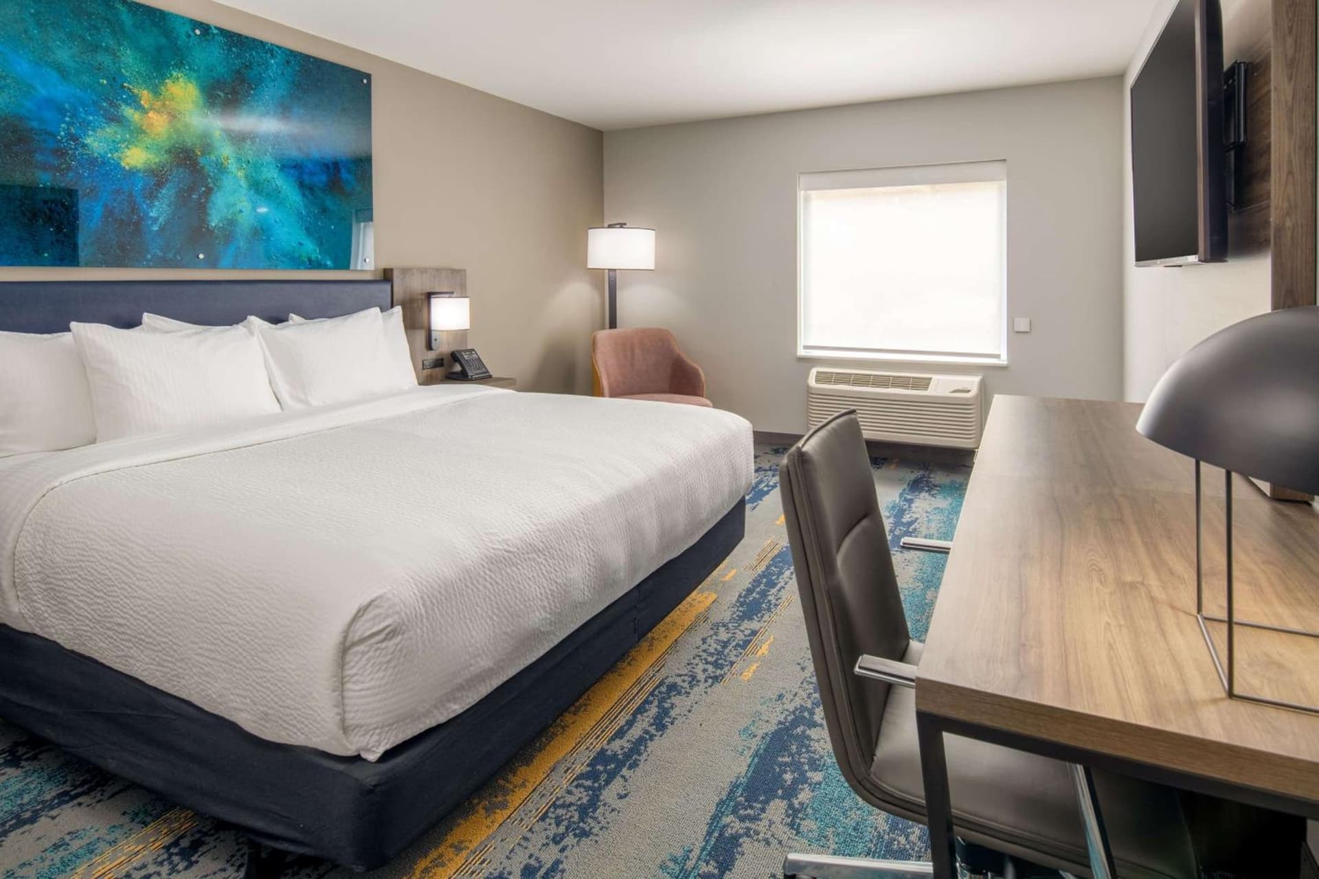 La Quinta Inn & Suites by Wyndham Spokane Downtown gallery photo in Spokane, WA — image 11