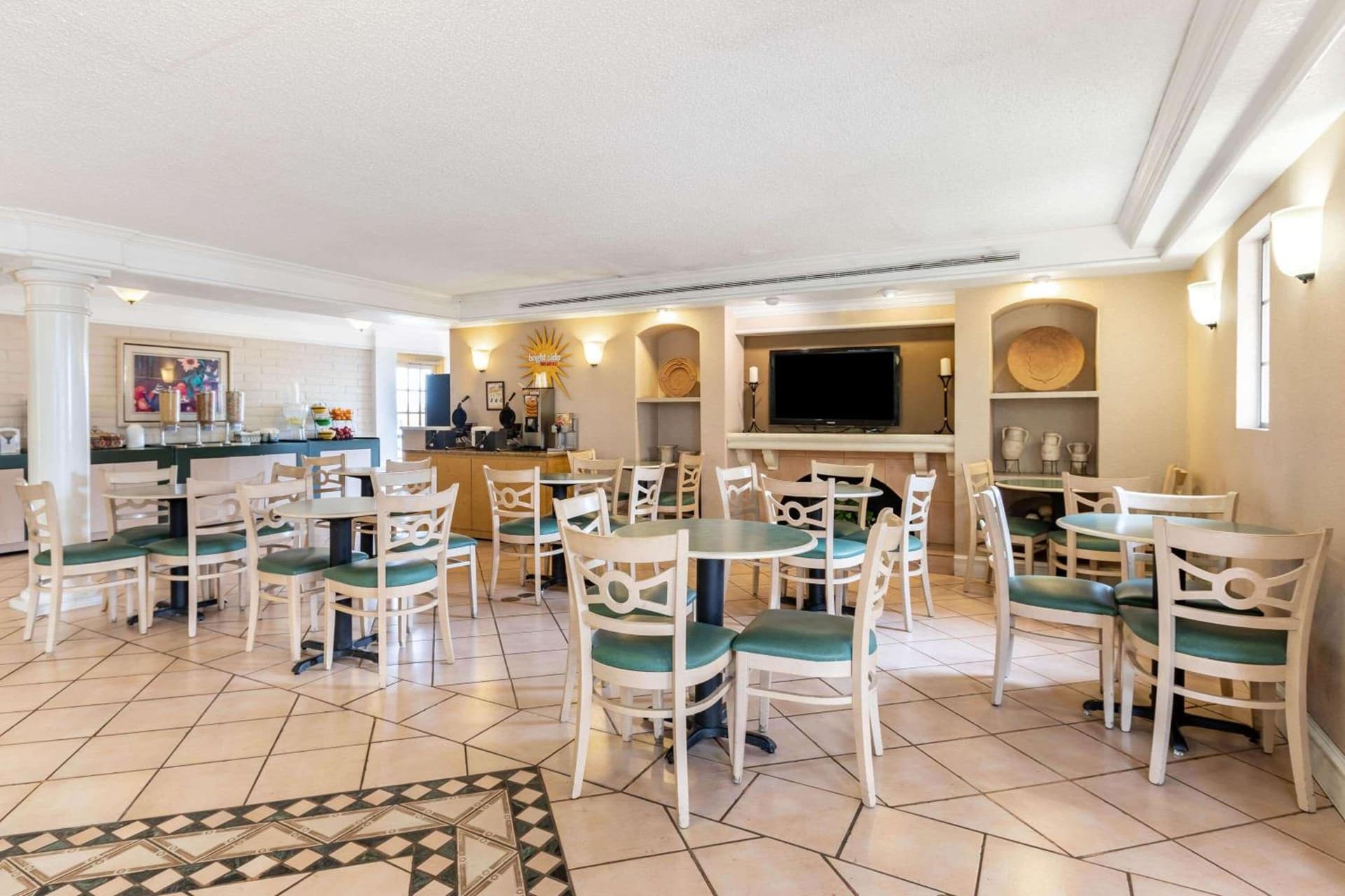 La Quinta Inn by Wyndham El Paso West gallery photo in El Paso, TX — image 20