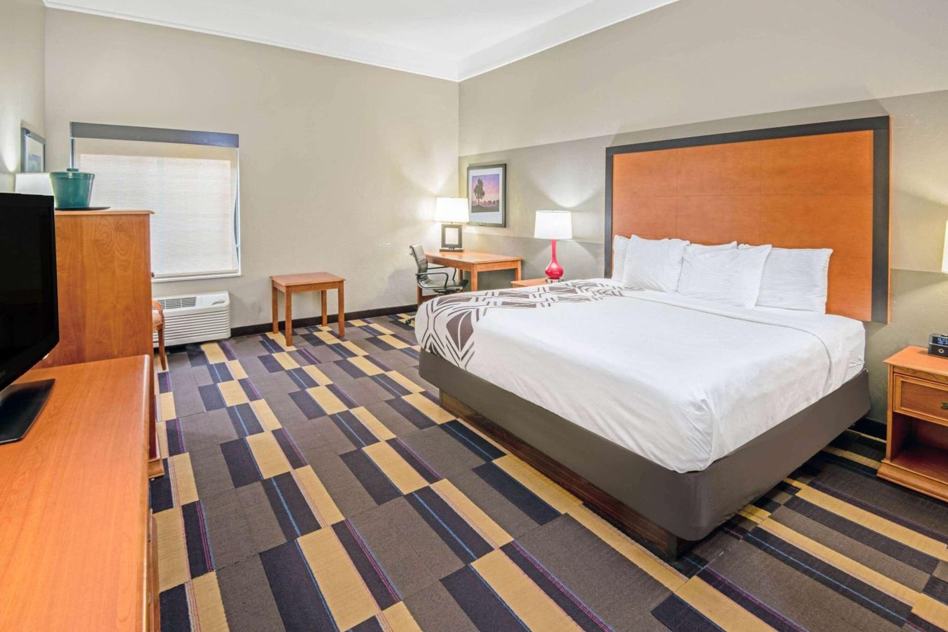 La Quinta by Wyndham Oklahoma City - Moore gallery photo in Moore, OK — image 15