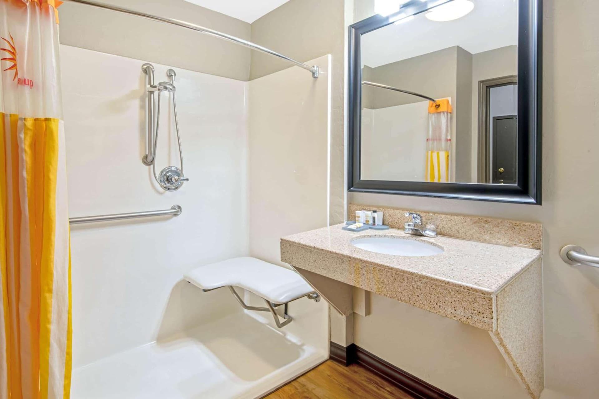 La Quinta by Wyndham Oklahoma City - Moore gallery photo in Moore, OK — image 32
