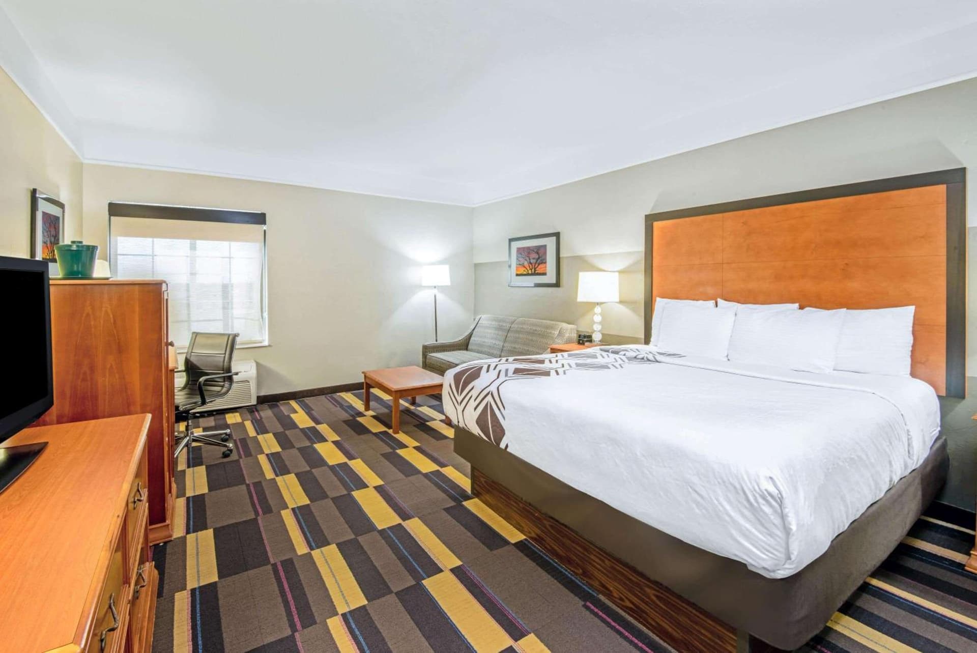 La Quinta by Wyndham Oklahoma City - Moore gallery photo in Moore, OK — image 16