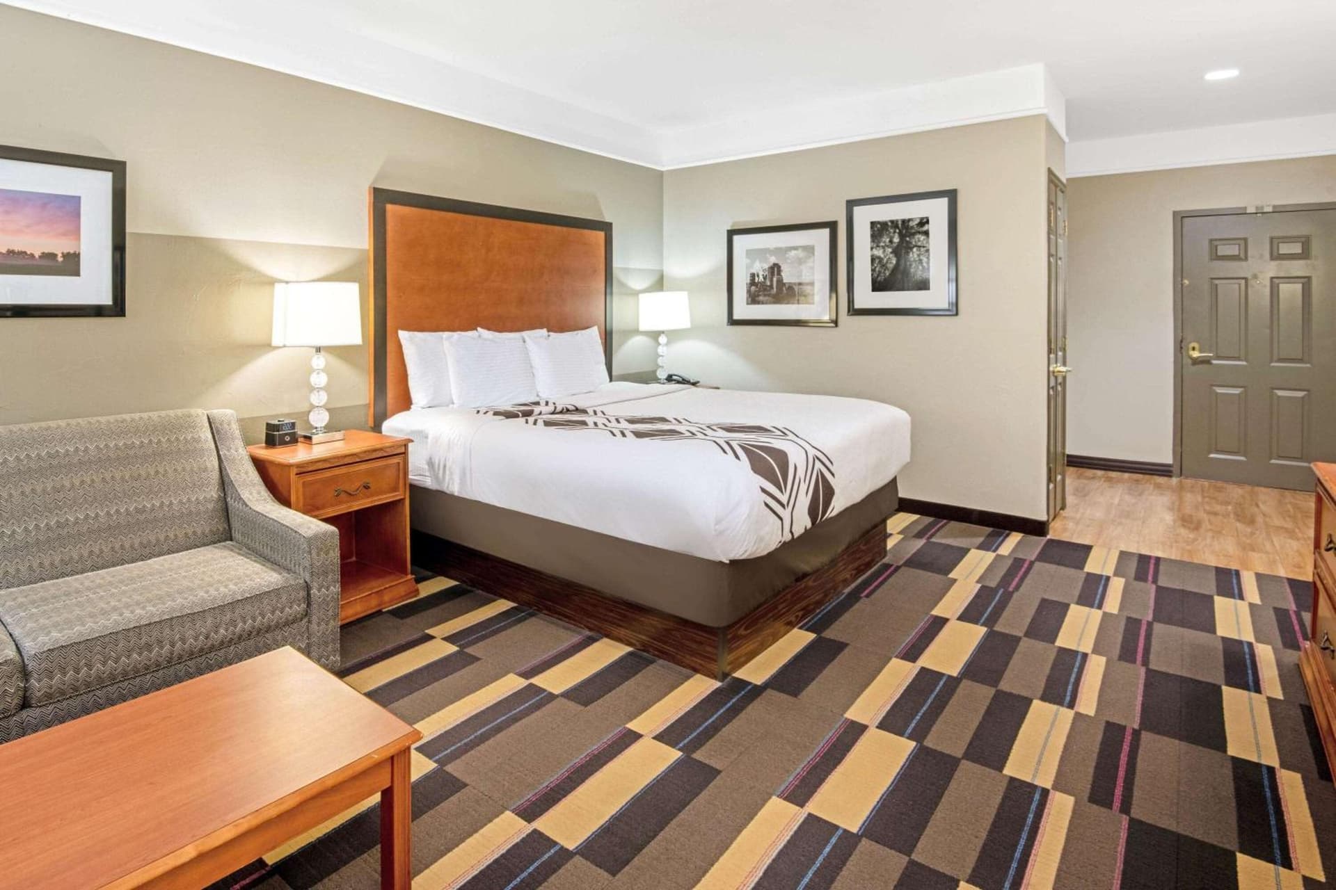 La Quinta by Wyndham Oklahoma City - Moore gallery photo in Moore, OK — image 11