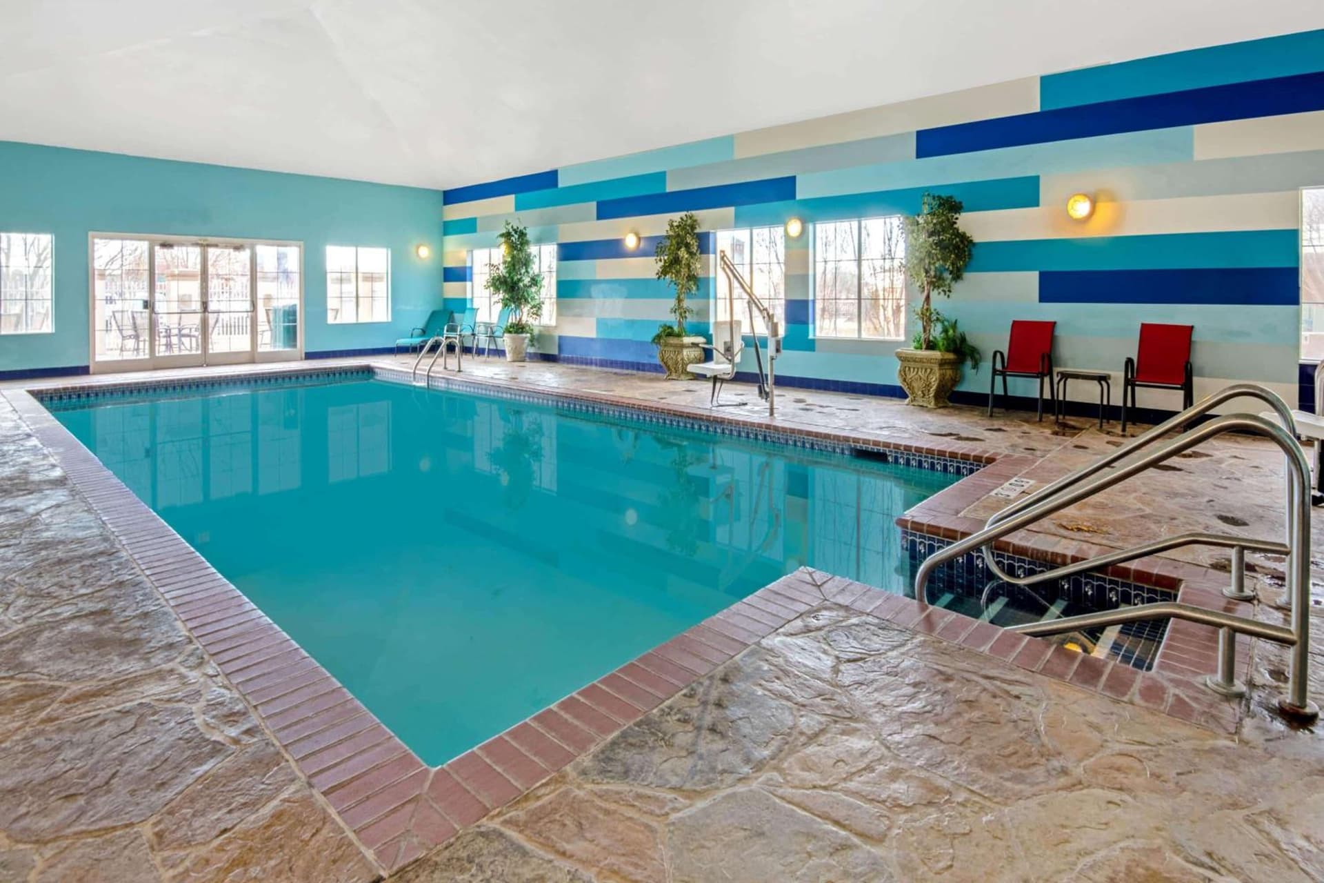 La Quinta by Wyndham Oklahoma City - Moore gallery photo in Moore, OK — image 34