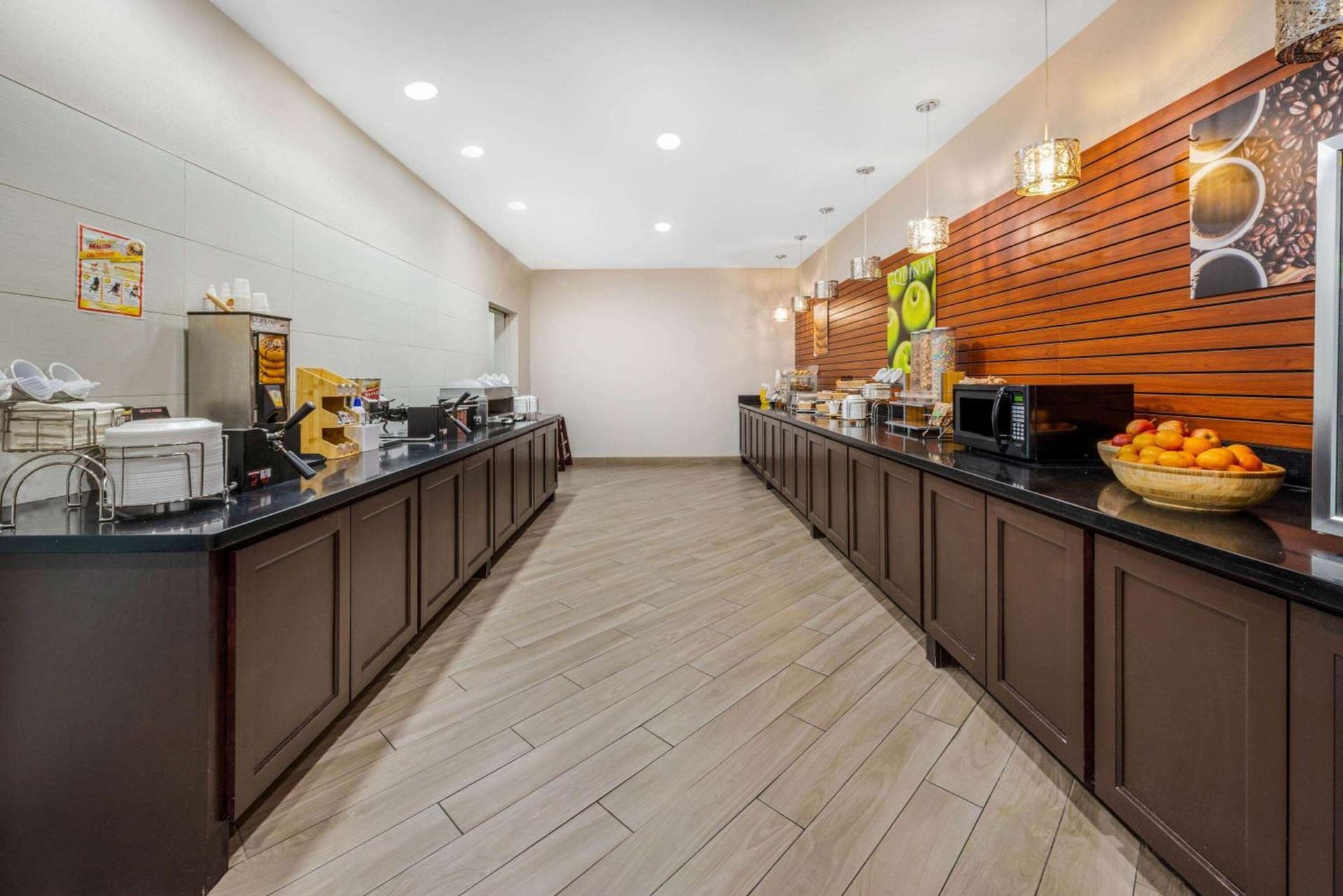 La Quinta by Wyndham Houston Humble Atascocita gallery photo in Humble, TX — image 12