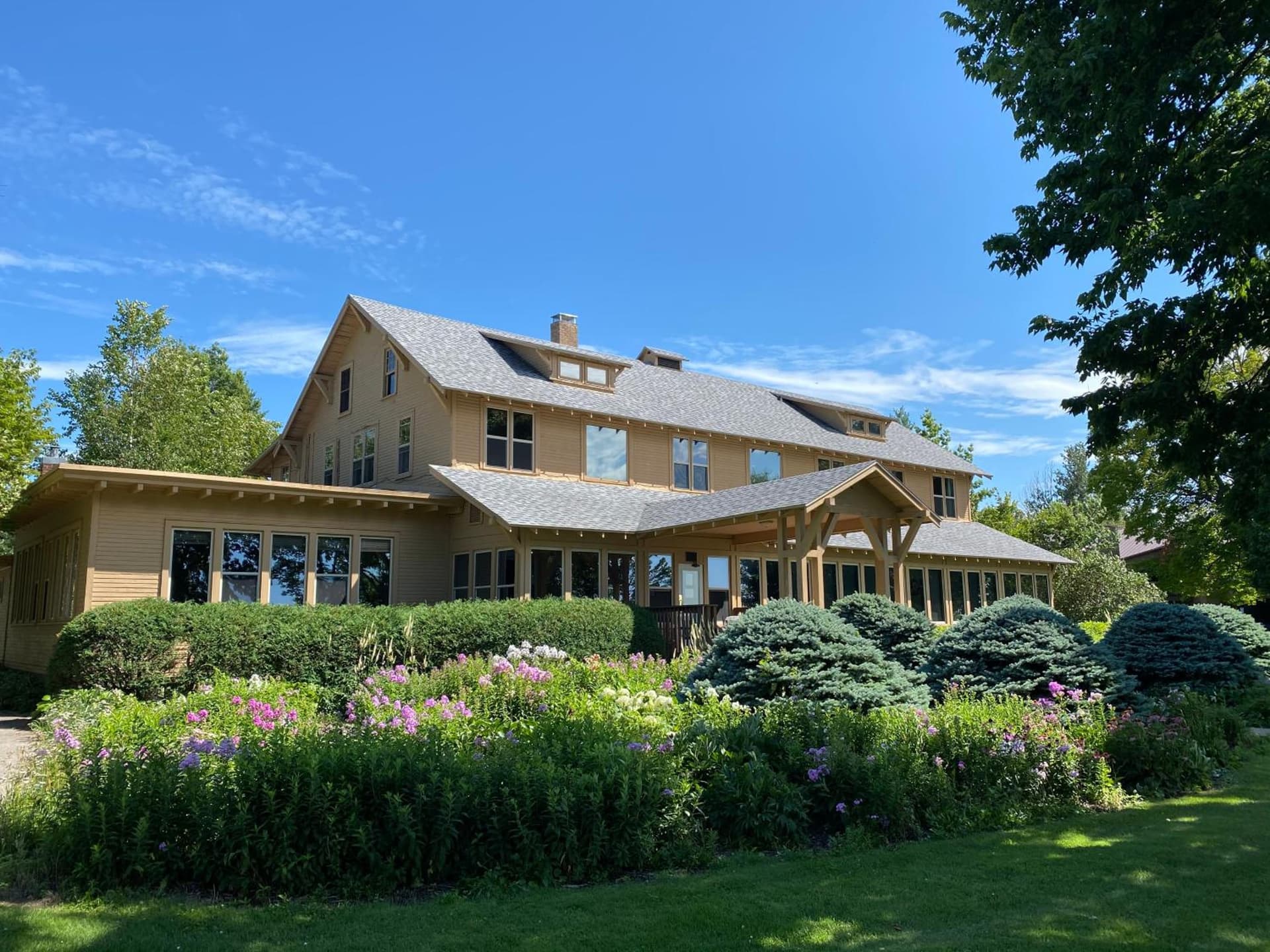Peters Sunset Beach Resort and Golf — hotel in Glenwood, Minnesota