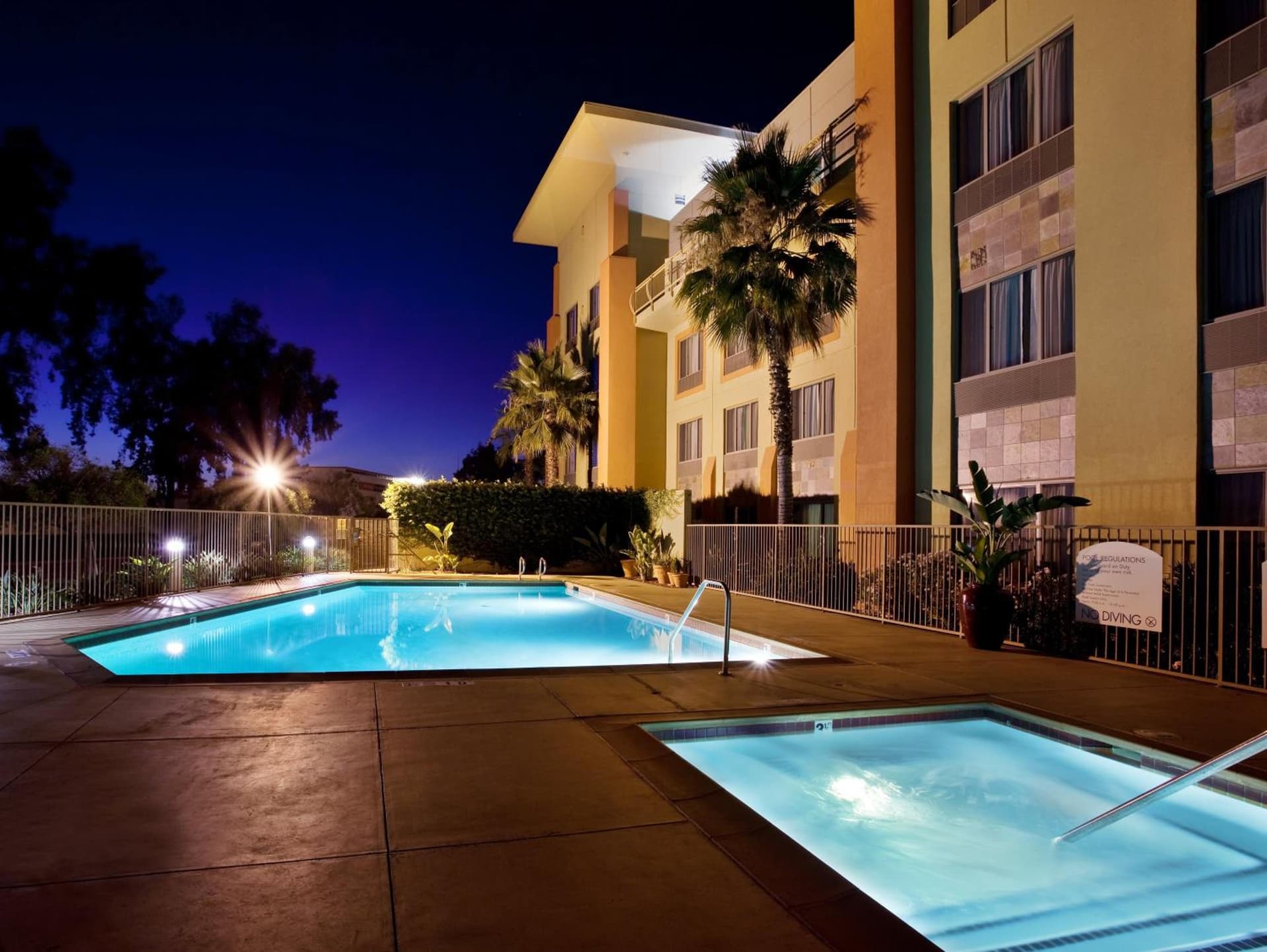 Holiday Inn Express Fremont - Milpitas Central by IHG gallery photo in Fremont, CA — image 104