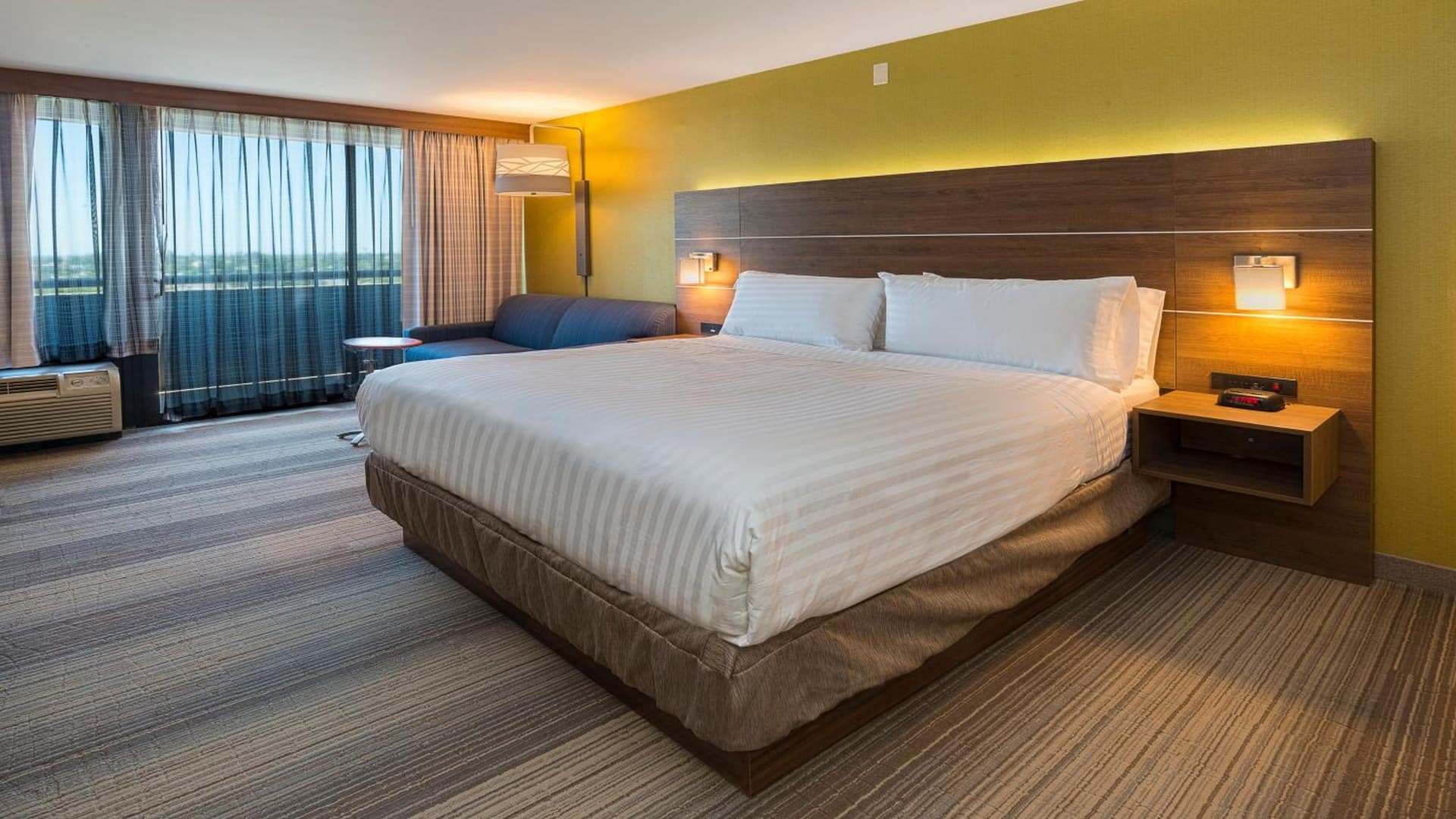 Holiday Inn Express Fullerton-Anaheim by IHG gallery photo in Fullerton, CA — image 14