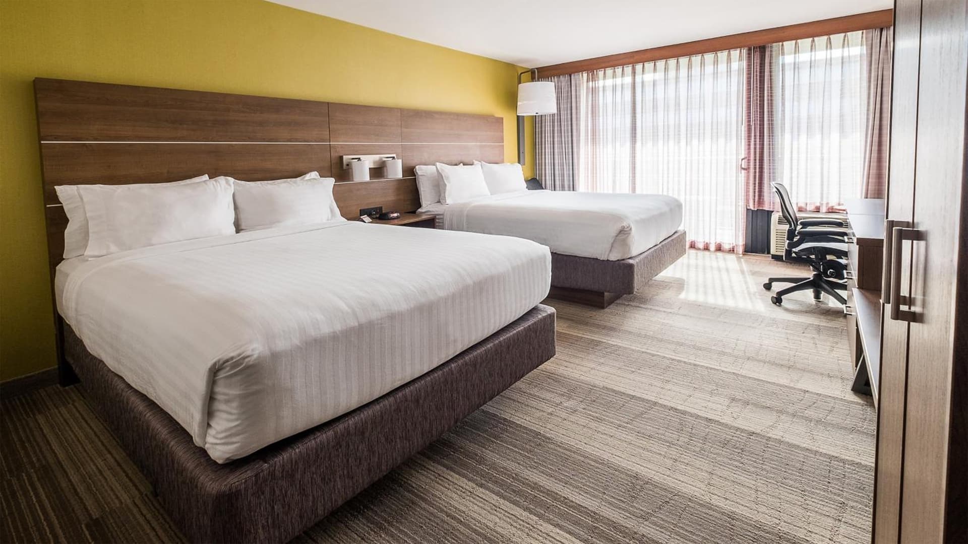 Holiday Inn Express Fullerton-Anaheim by IHG gallery photo in Fullerton, CA — image 5