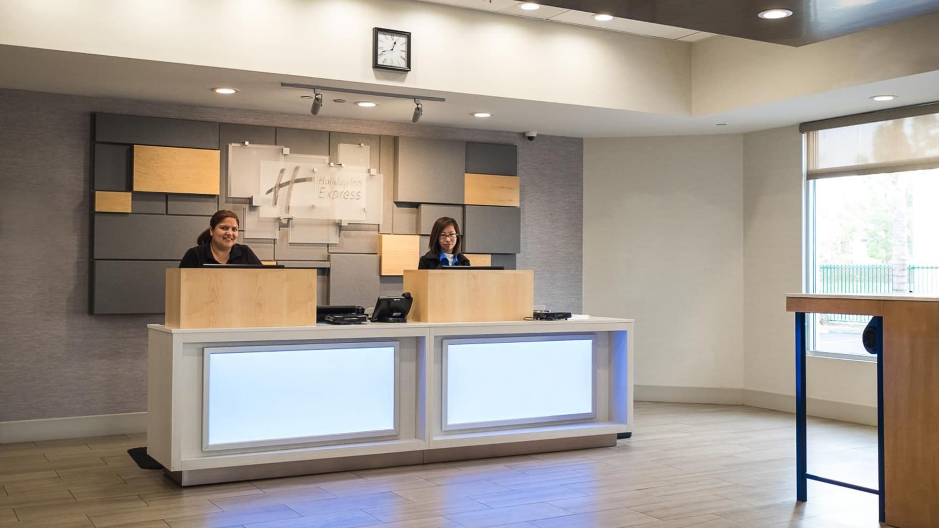 Holiday Inn Express Fullerton-Anaheim by IHG gallery photo in Fullerton, CA — image 19