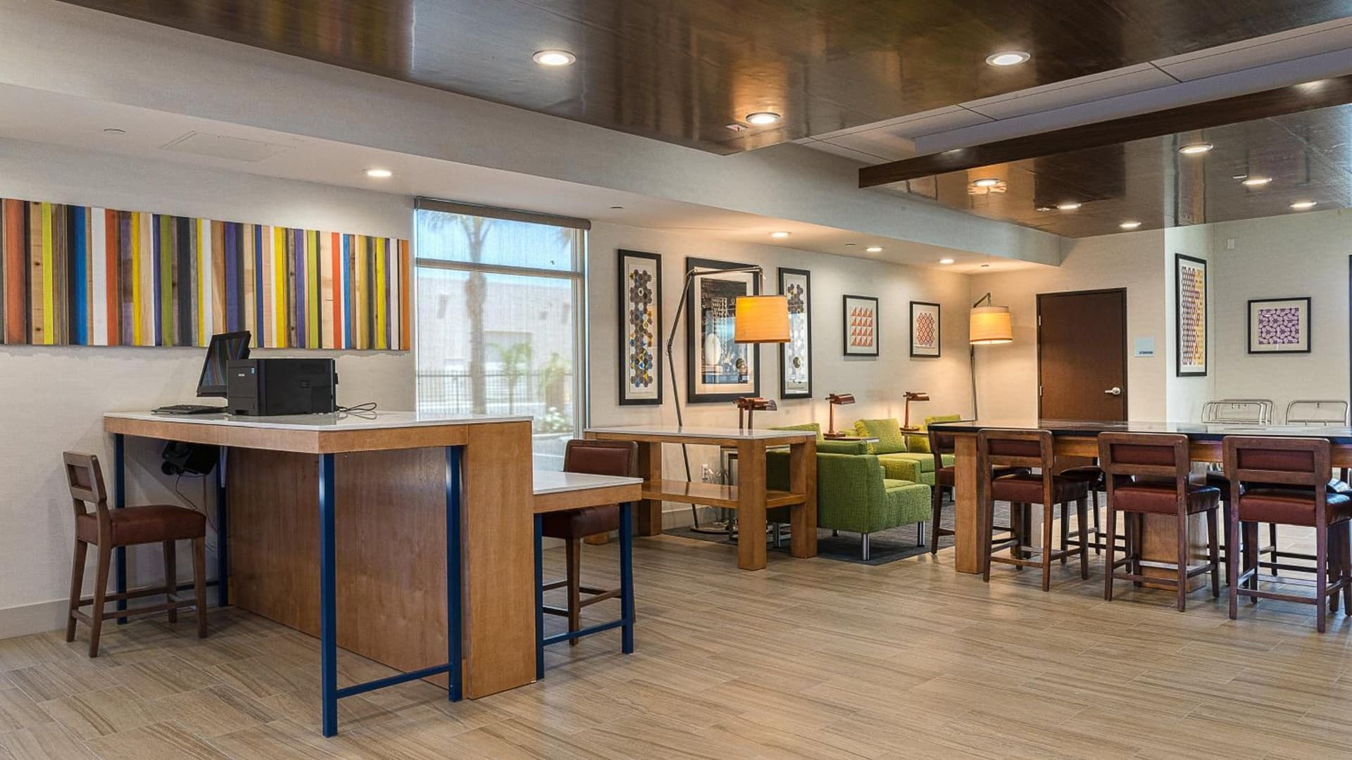 Holiday Inn Express Fullerton-Anaheim by IHG gallery photo in Fullerton, CA — image 6
