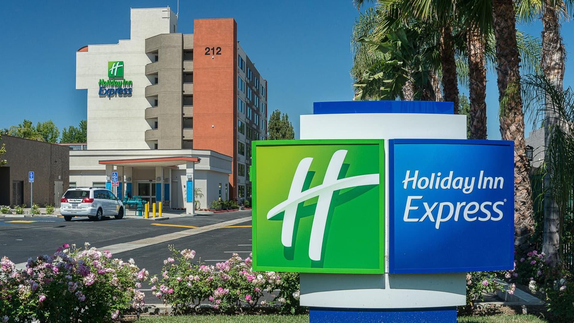 Holiday Inn Express Fullerton-Anaheim by IHG gallery photo in Fullerton, CA — image 13